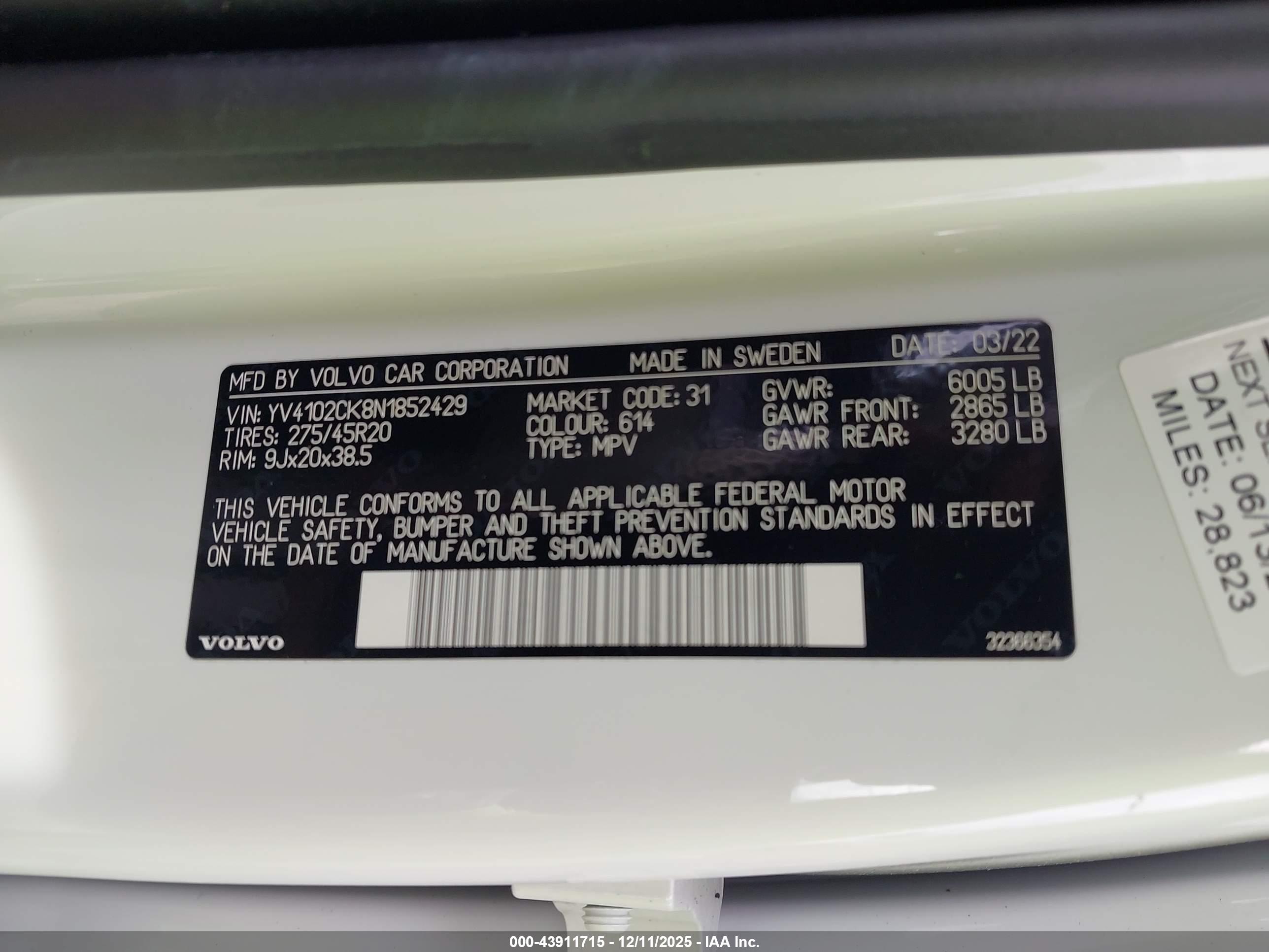 VOLVO XC90 image 9