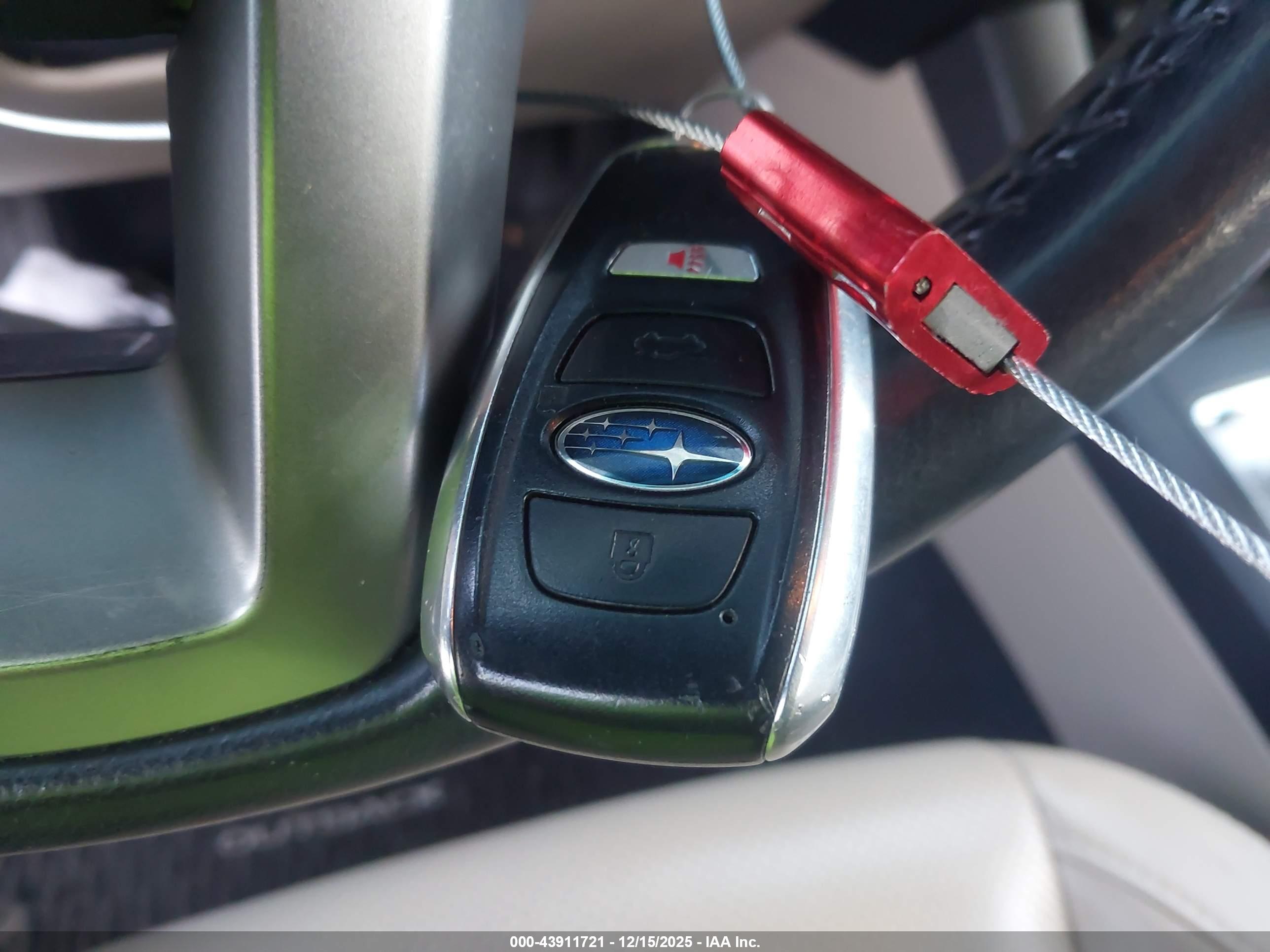 SUBARU OUTBACK image 11