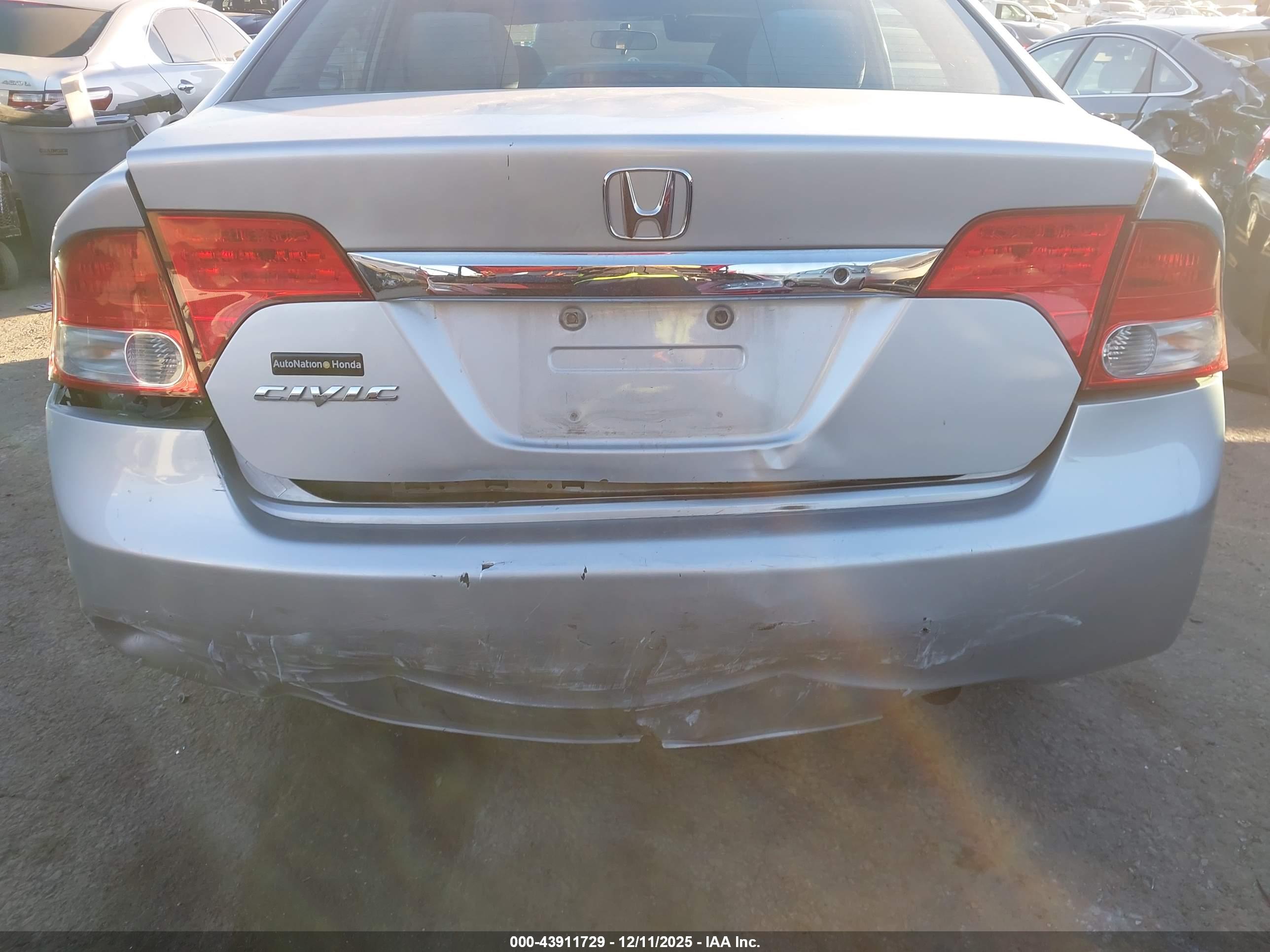HONDA CIVIC image 6