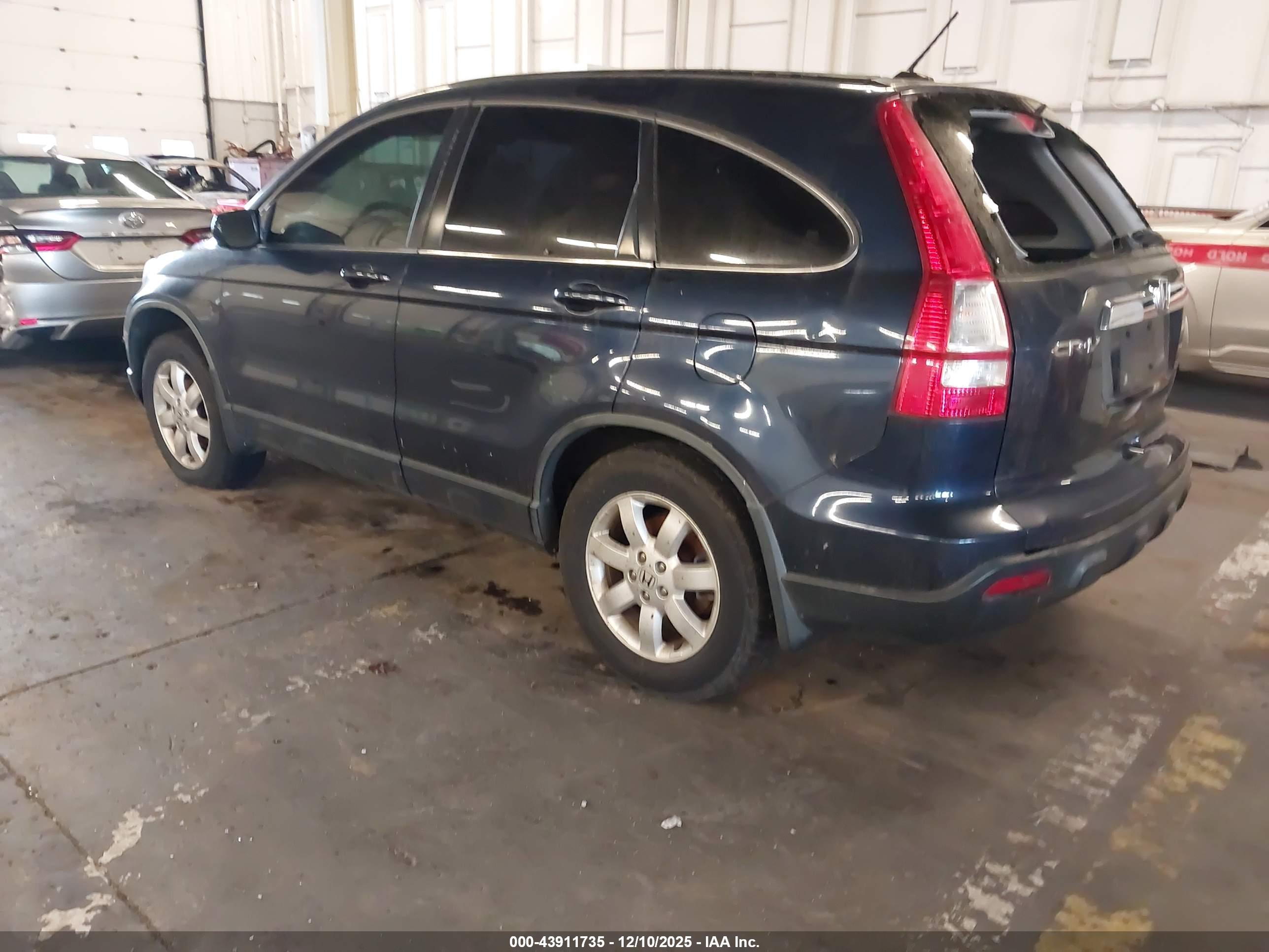 HONDA CR-V image 3