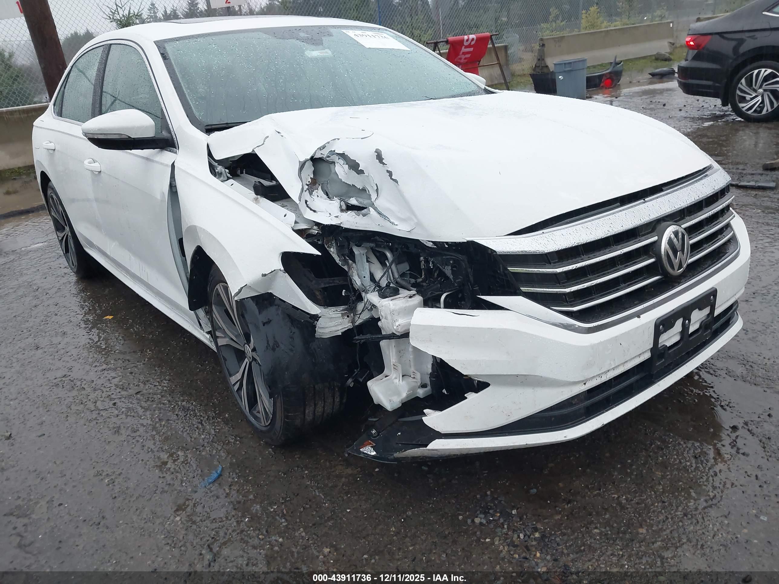 VOLKSWAGEN PASSAT image 6