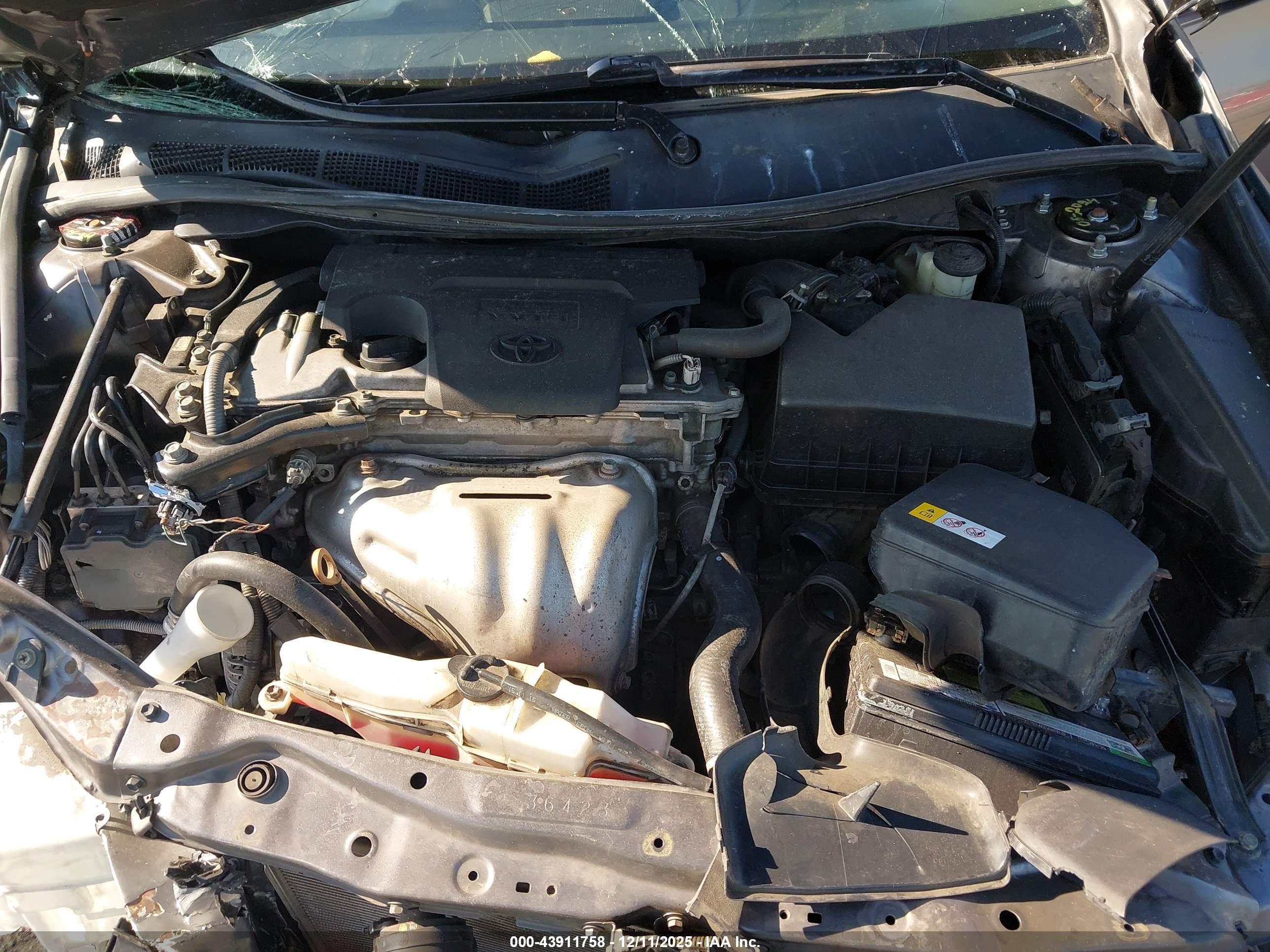 TOYOTA CAMRY image 10