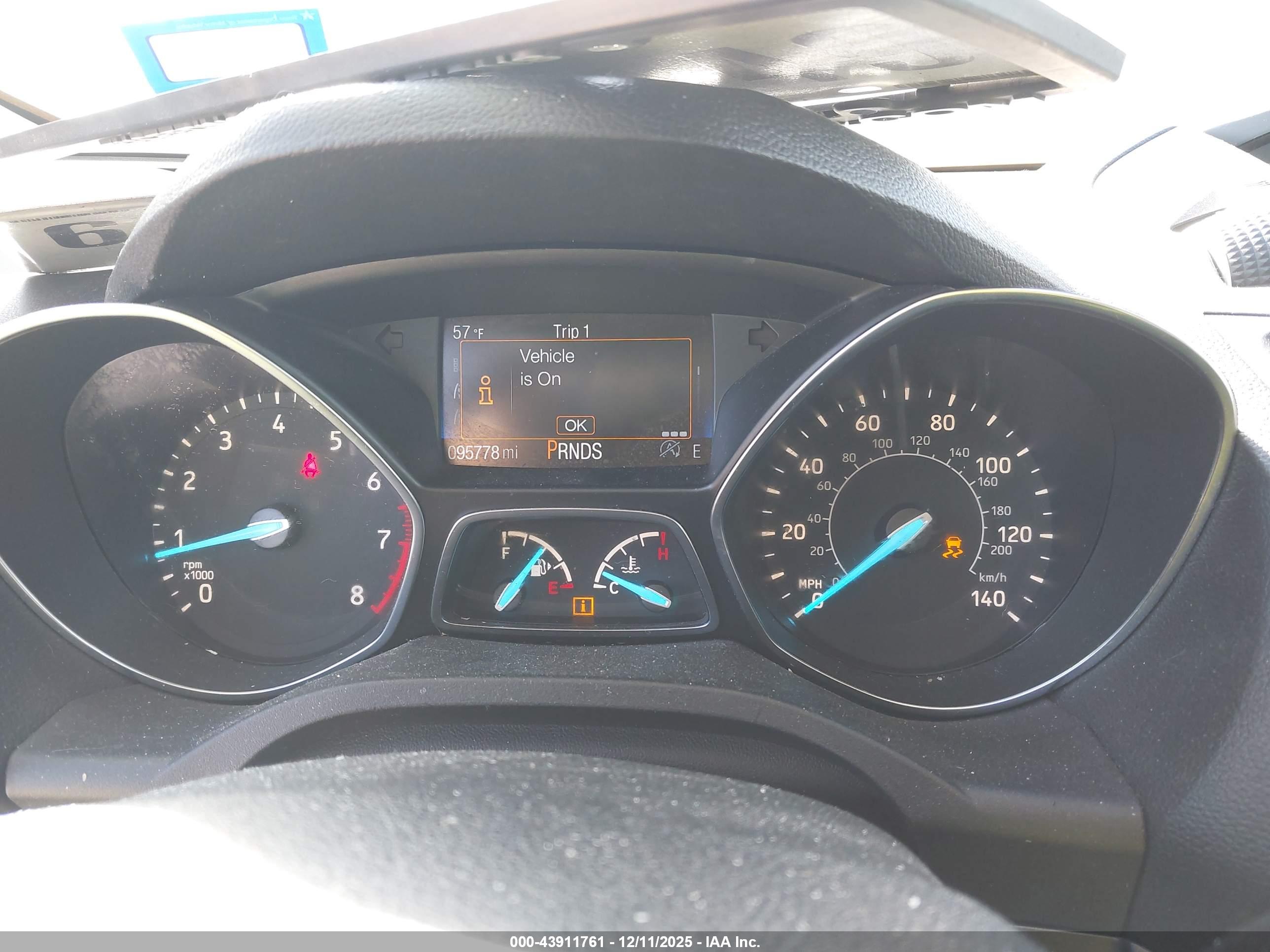 FORD ESCAPE image 7