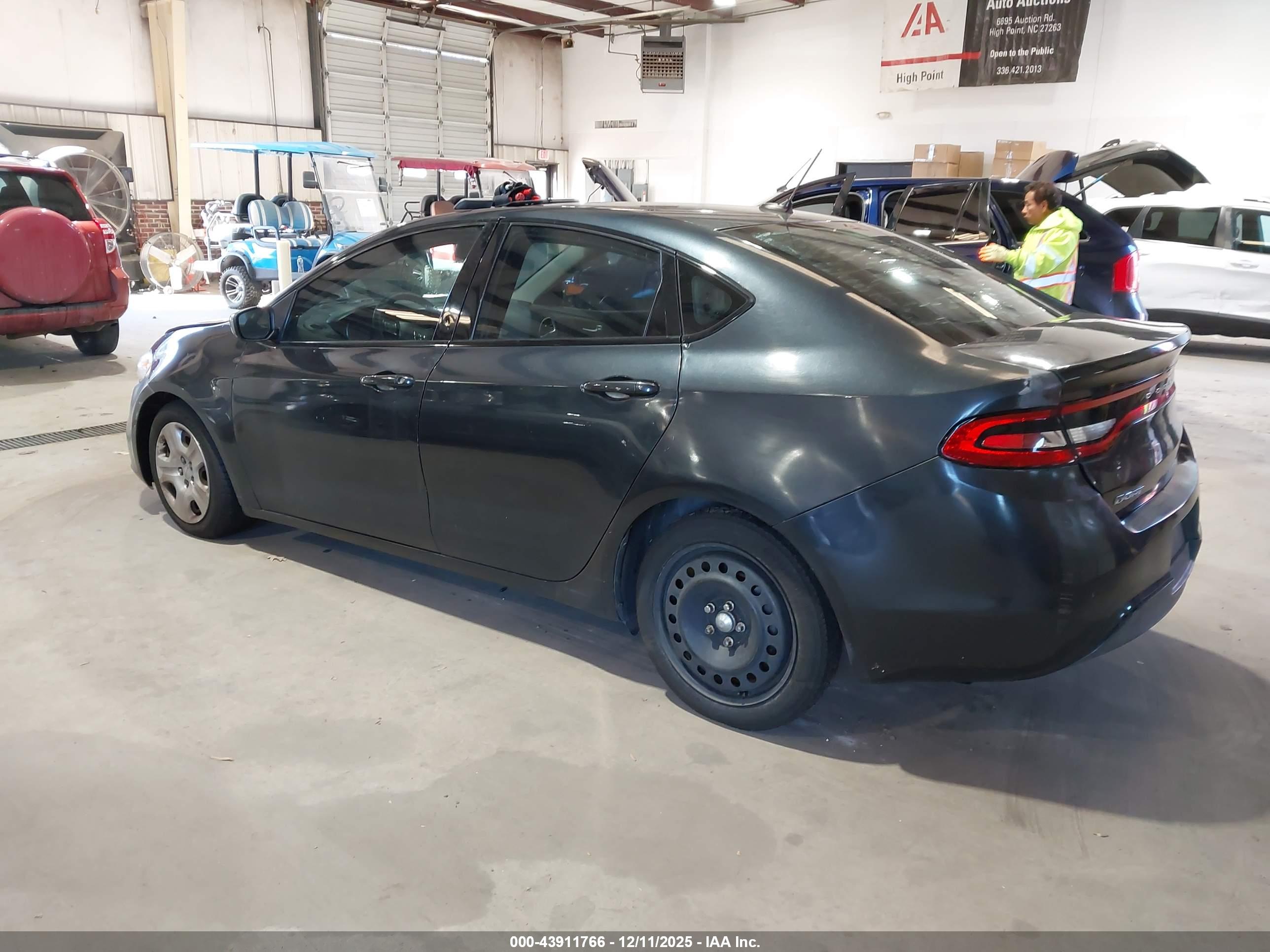 DODGE DART image 3