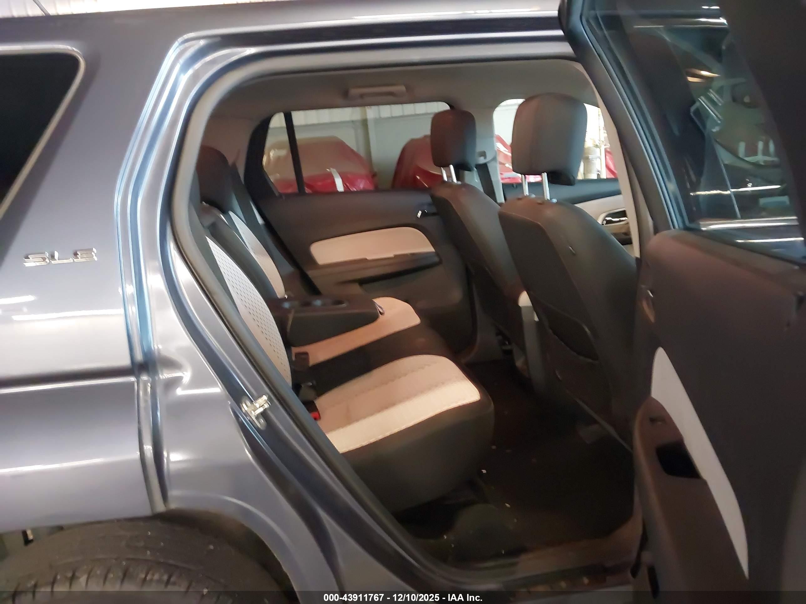 GMC TERRAIN image 8