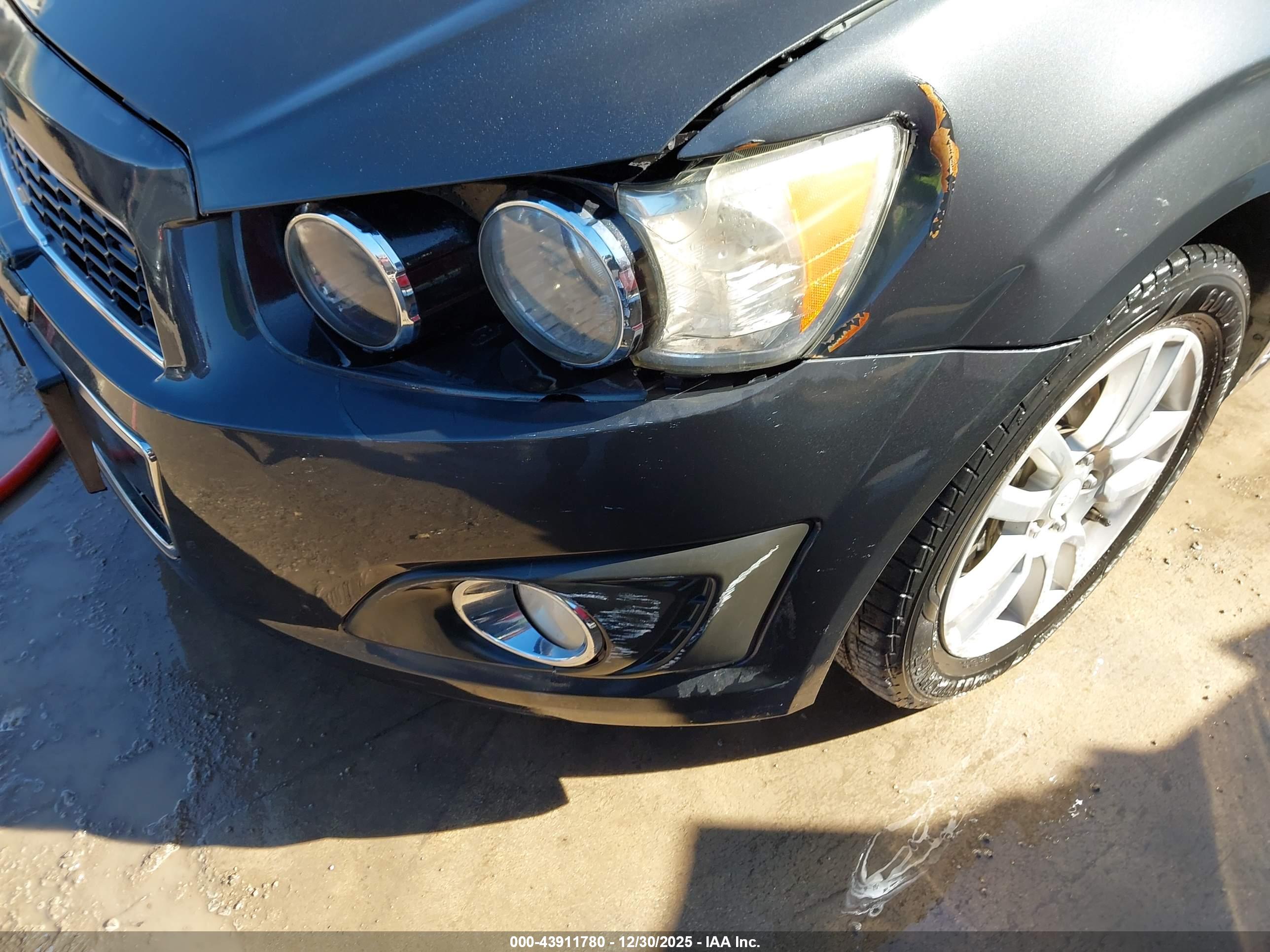 CHEVROLET SONIC image 6