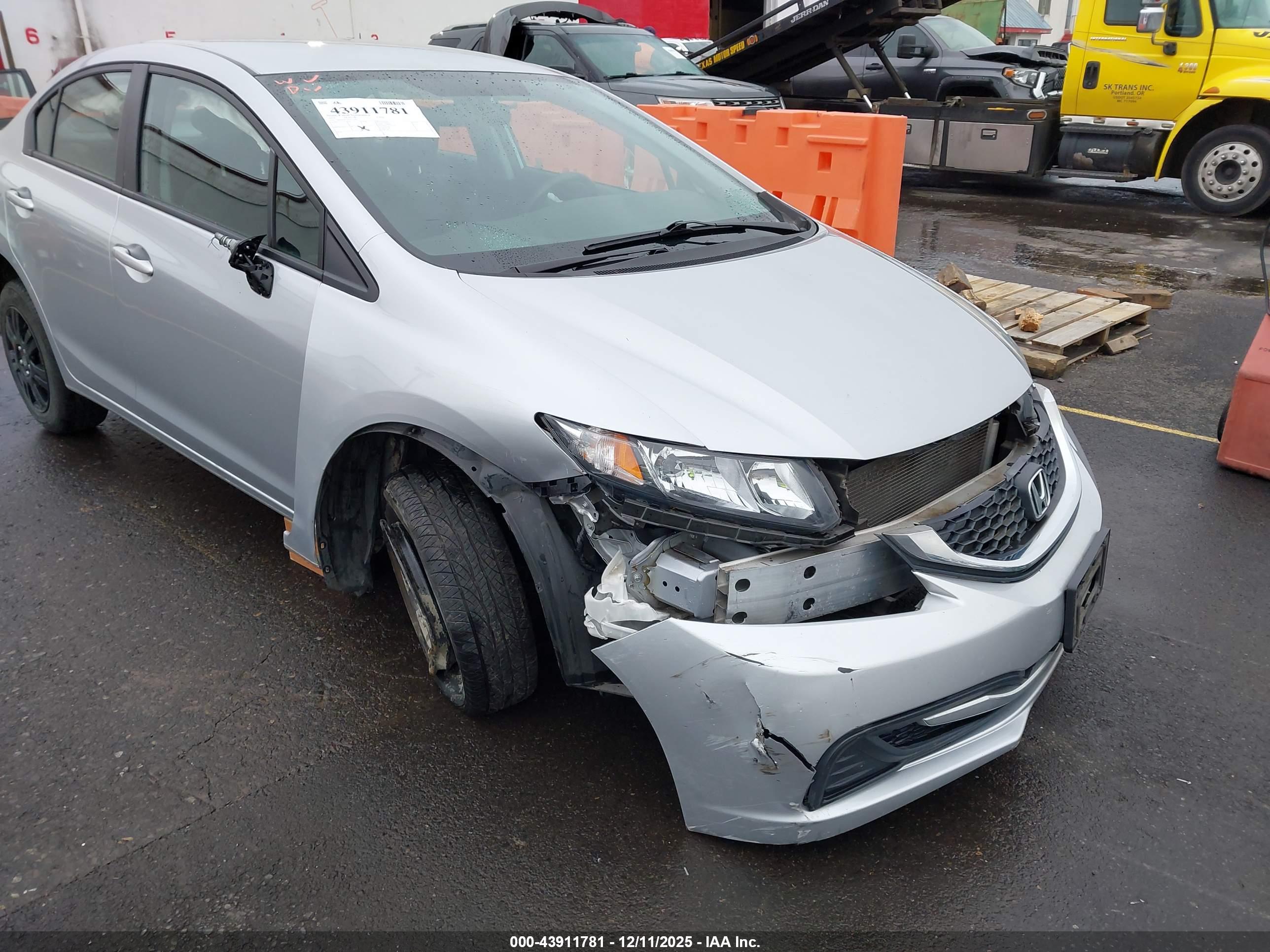 HONDA CIVIC image 6