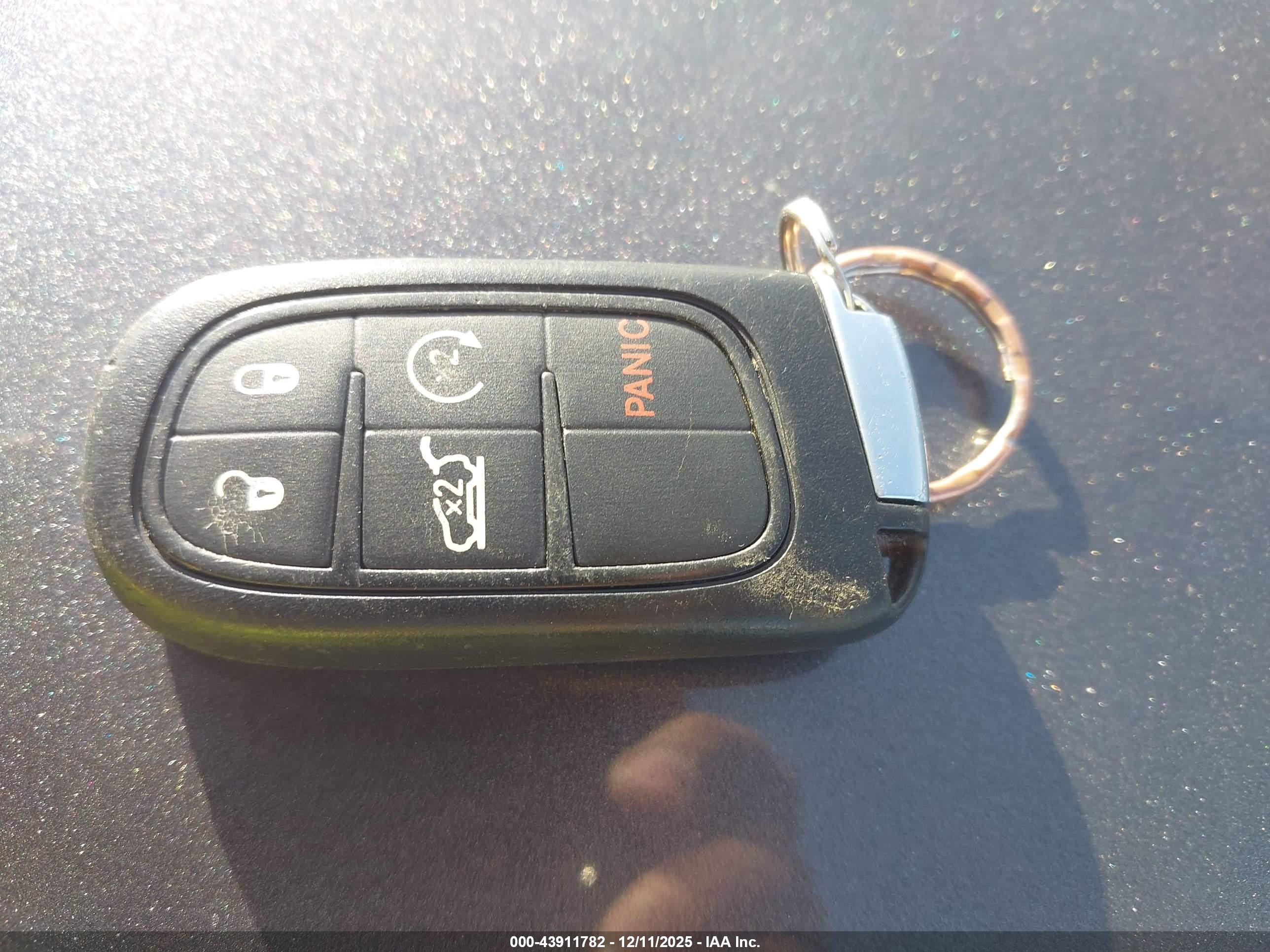 JEEP CHEROKEE image 11