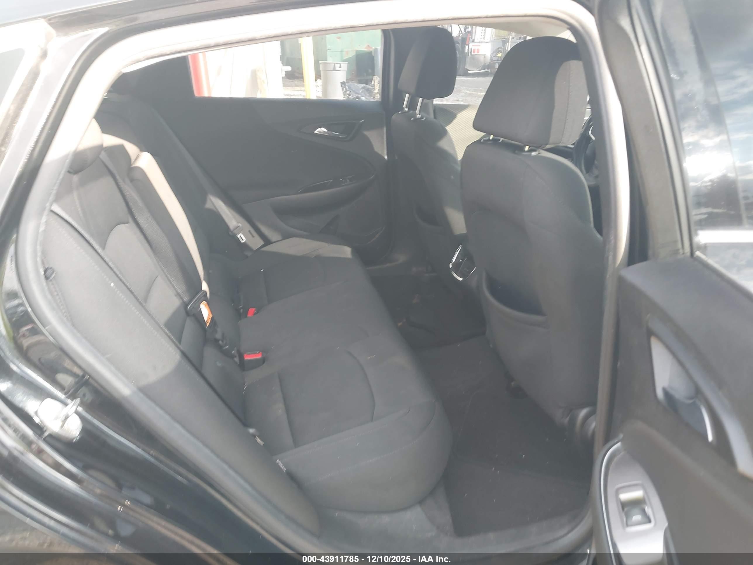 CHEVROLET MALIBU image 8