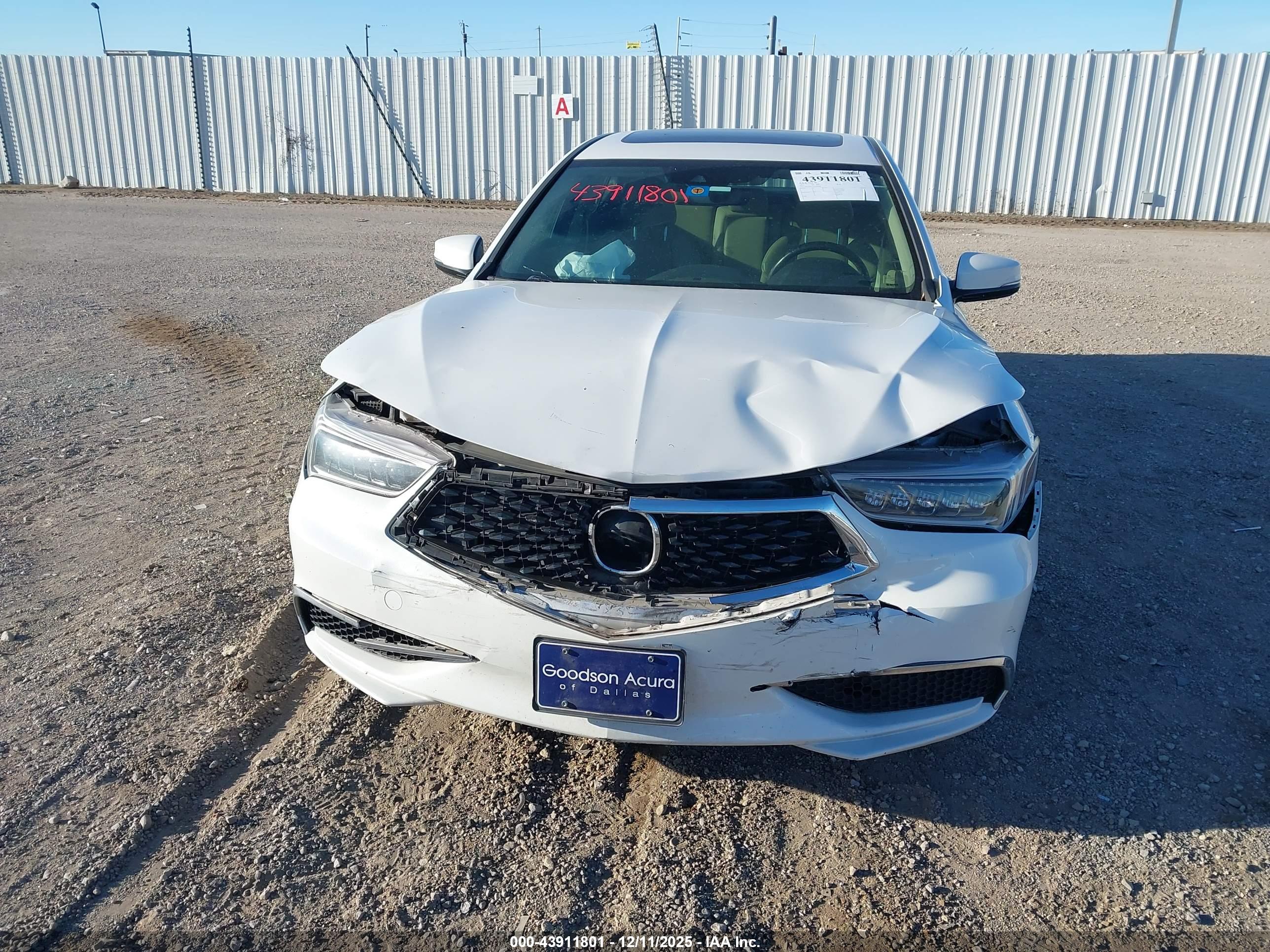 ACURA TLX image 6