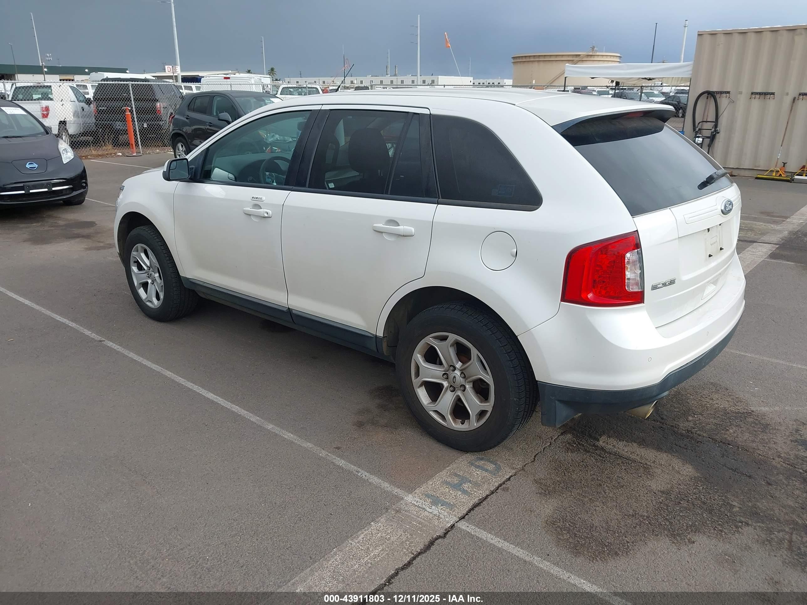 FORD EDGE image 3