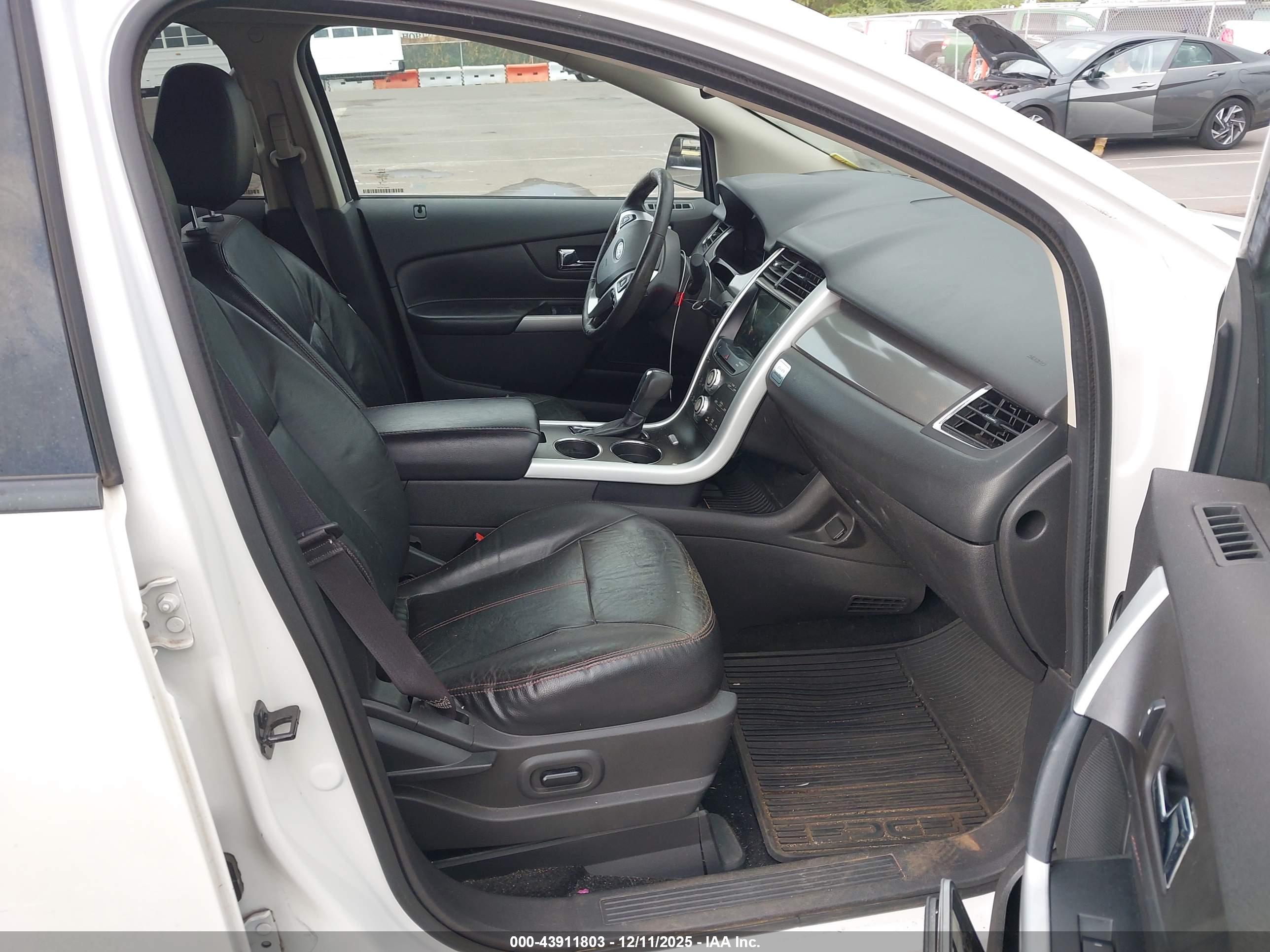 FORD EDGE image 5