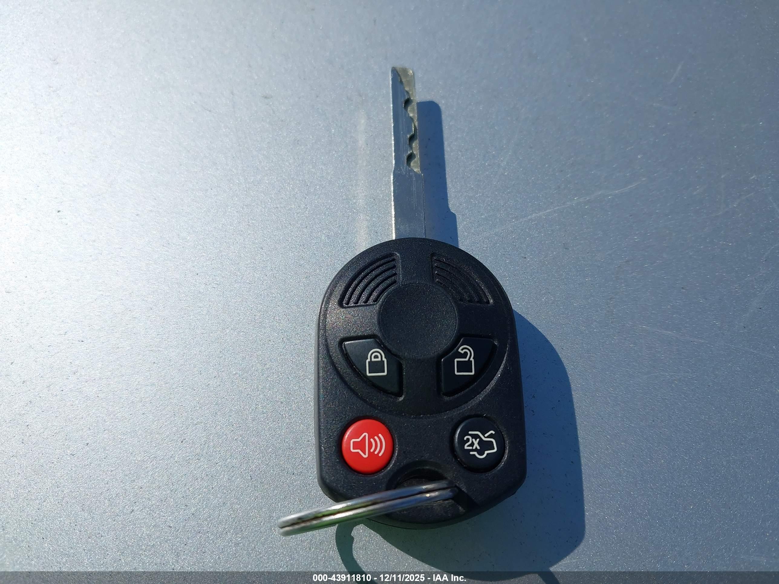 FORD C-MAX image 11