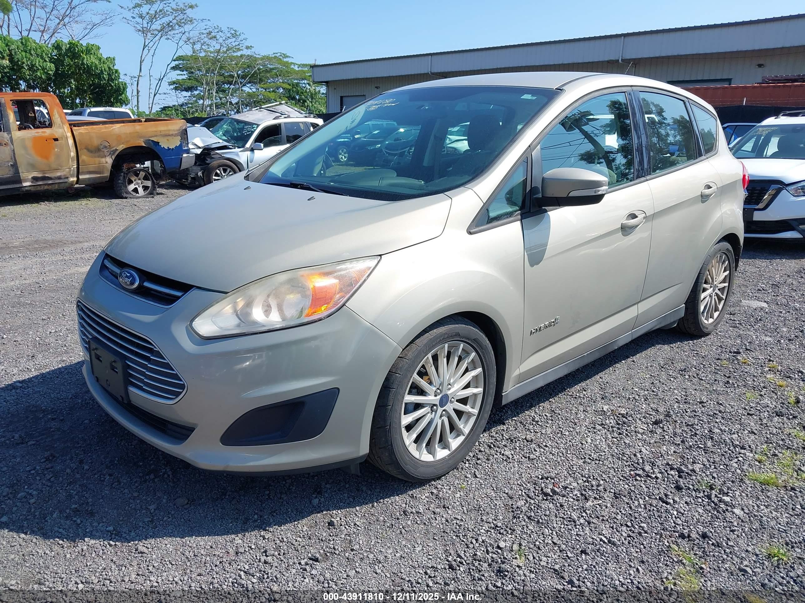 FORD C-MAX image 2