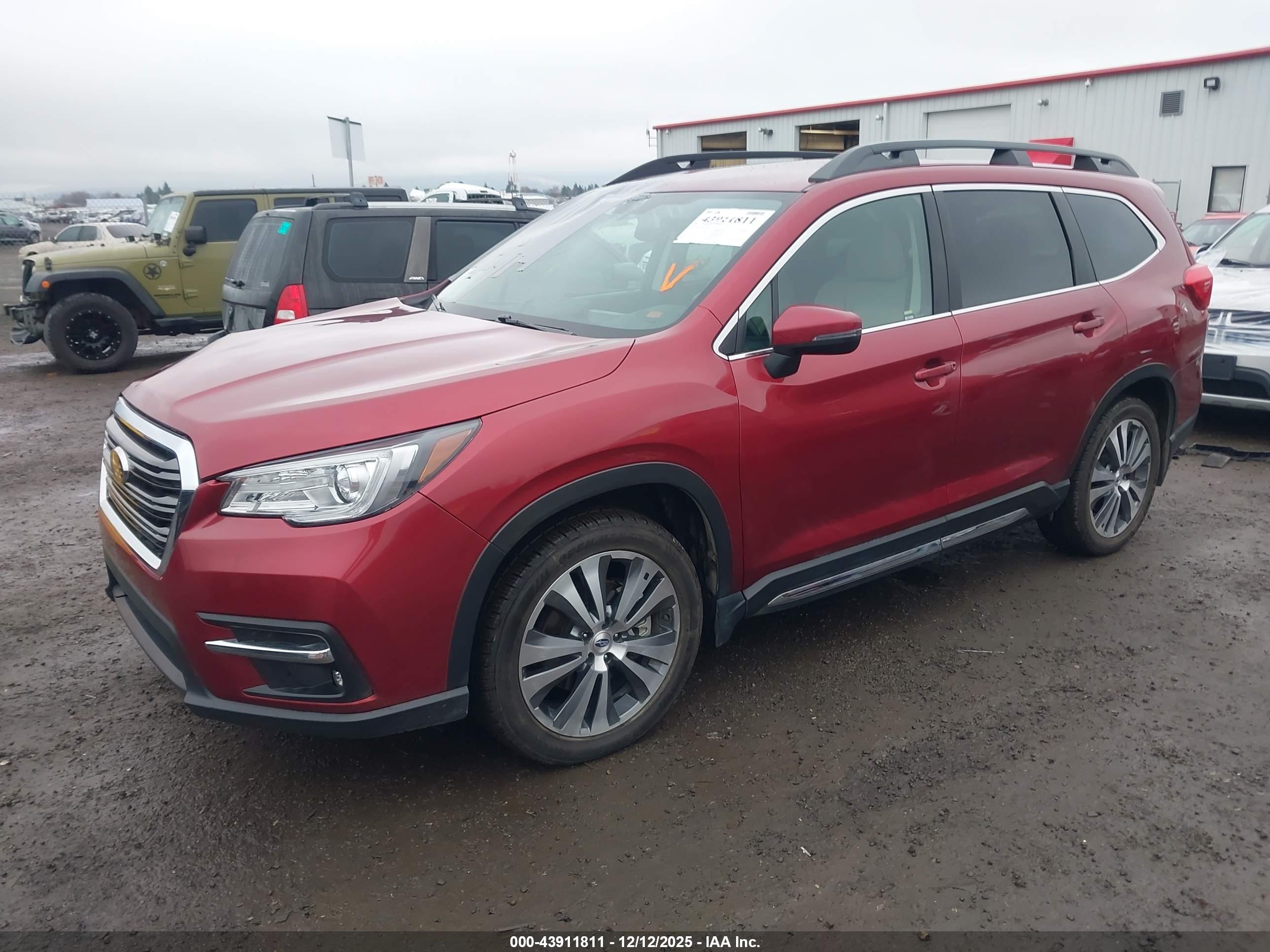 SUBARU ASCENT image 2