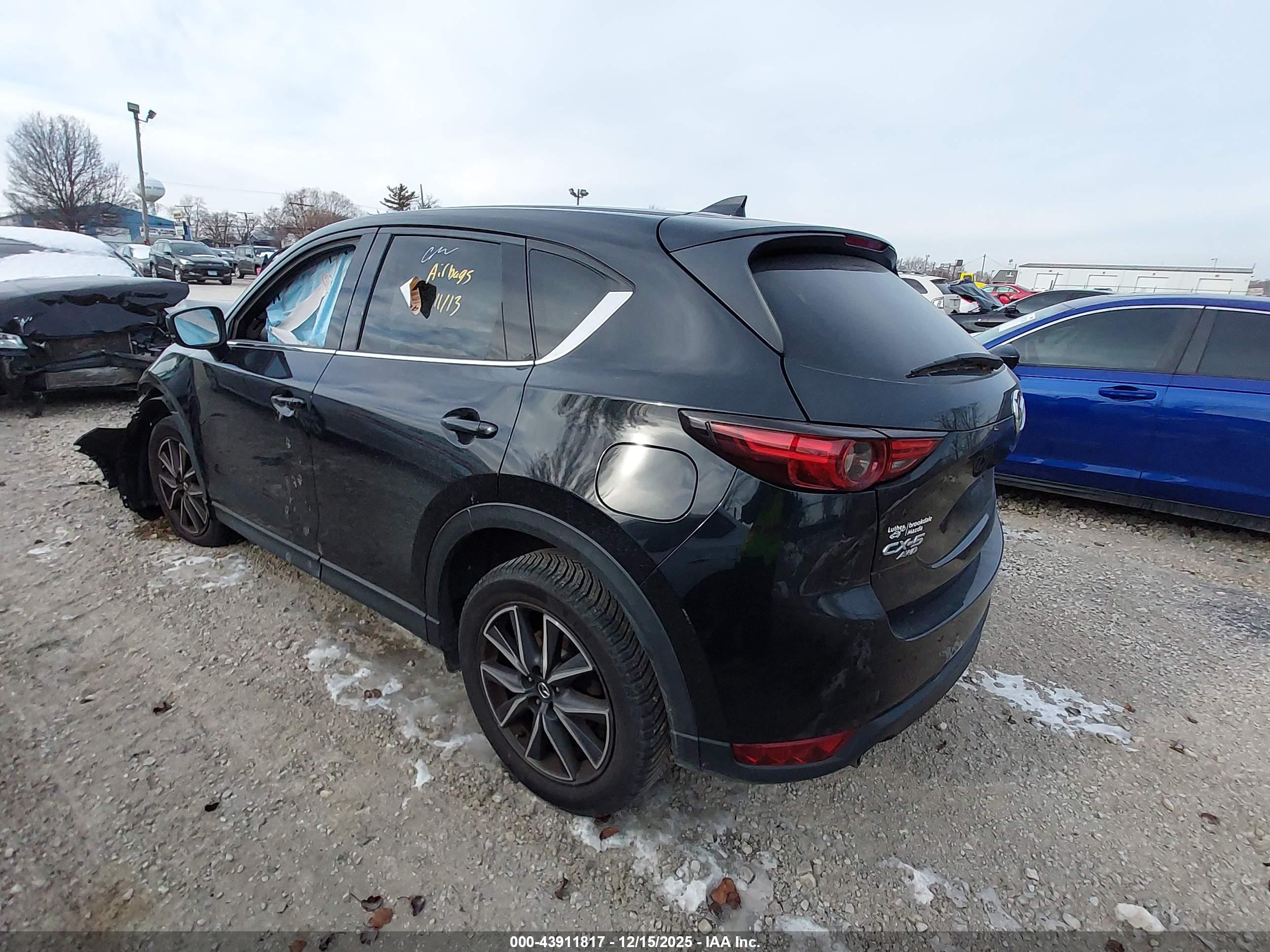 MAZDA CX-5 image 3