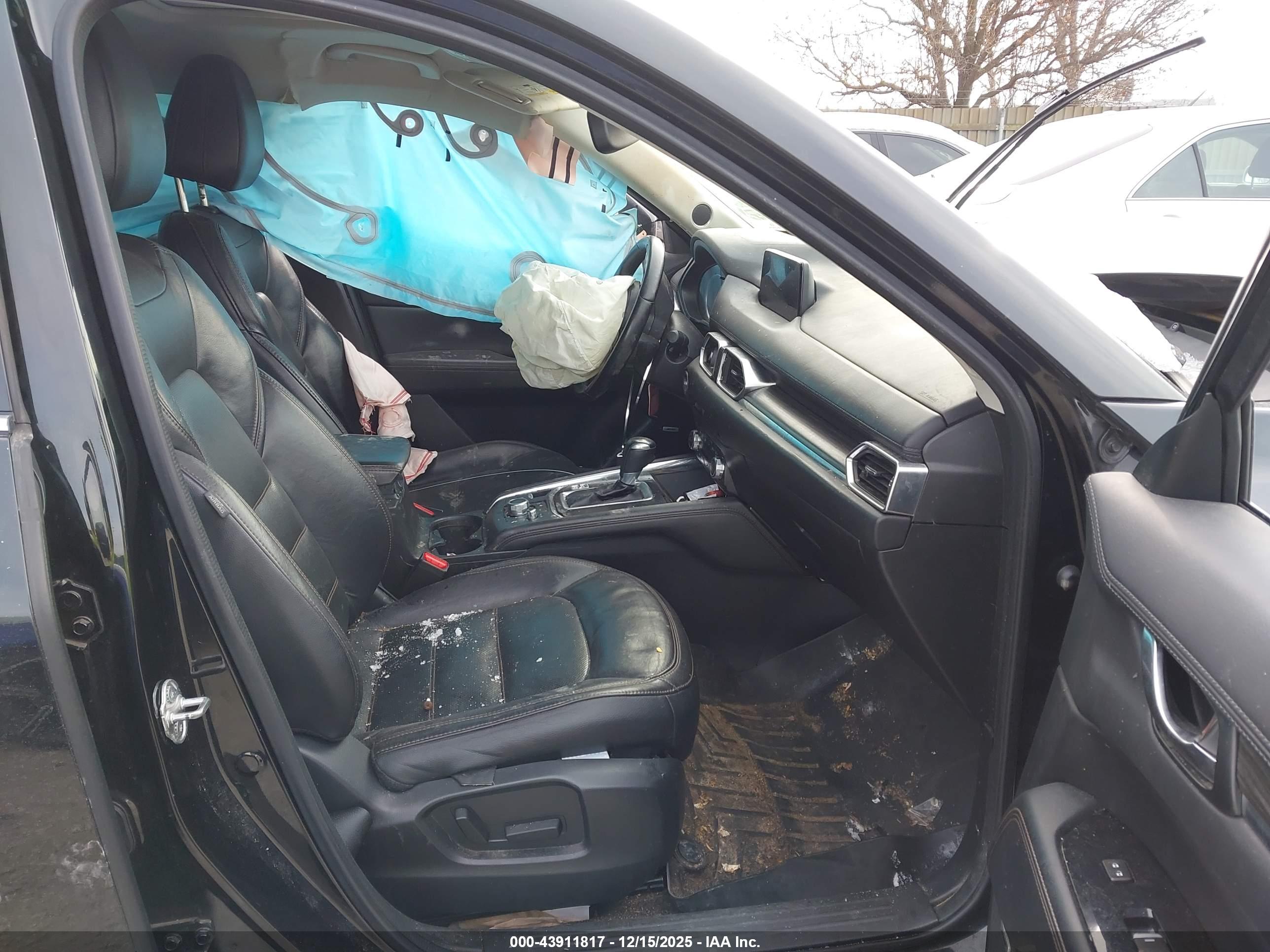 MAZDA CX-5 image 5