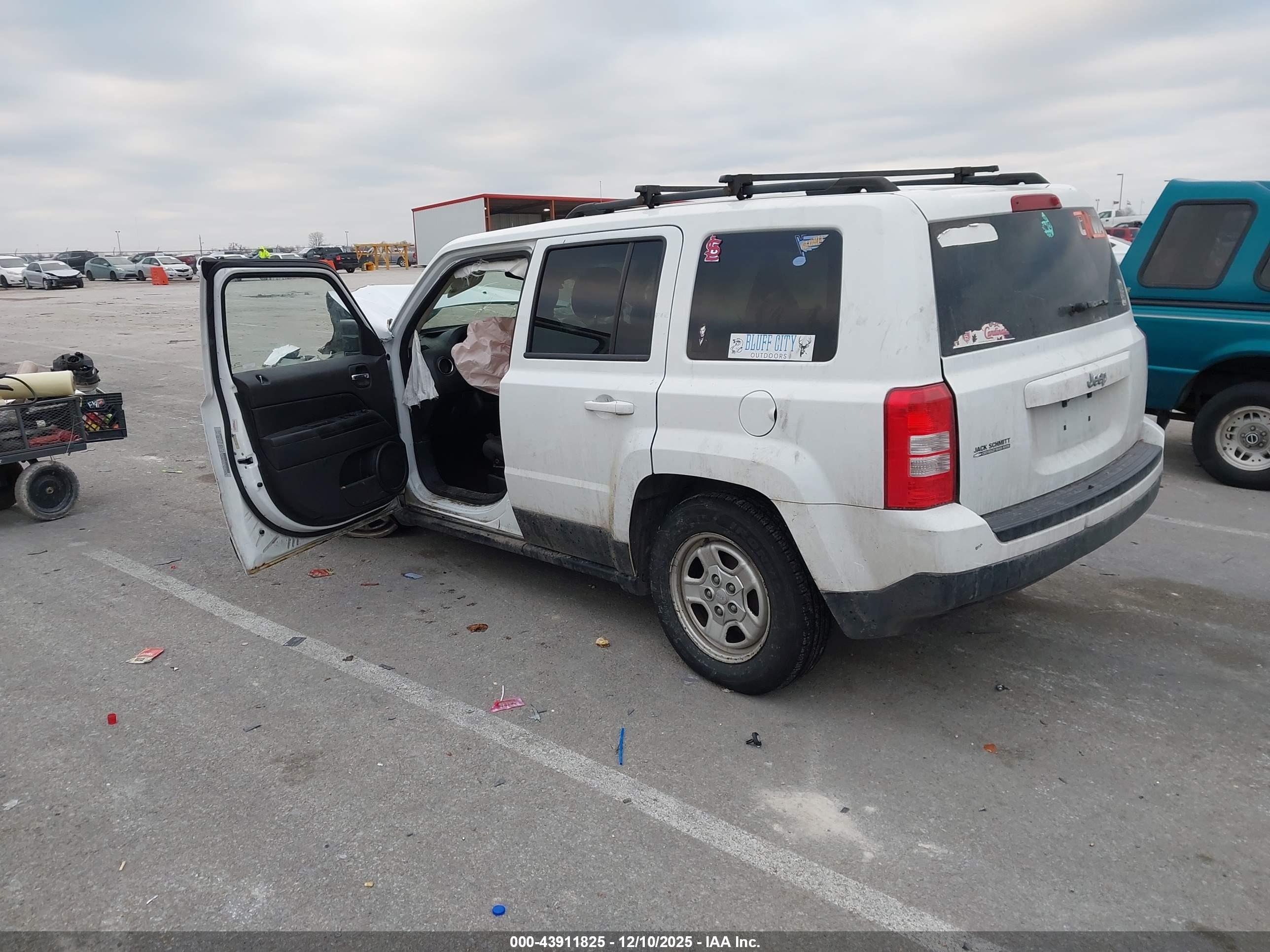 JEEP PATRIOT image 3