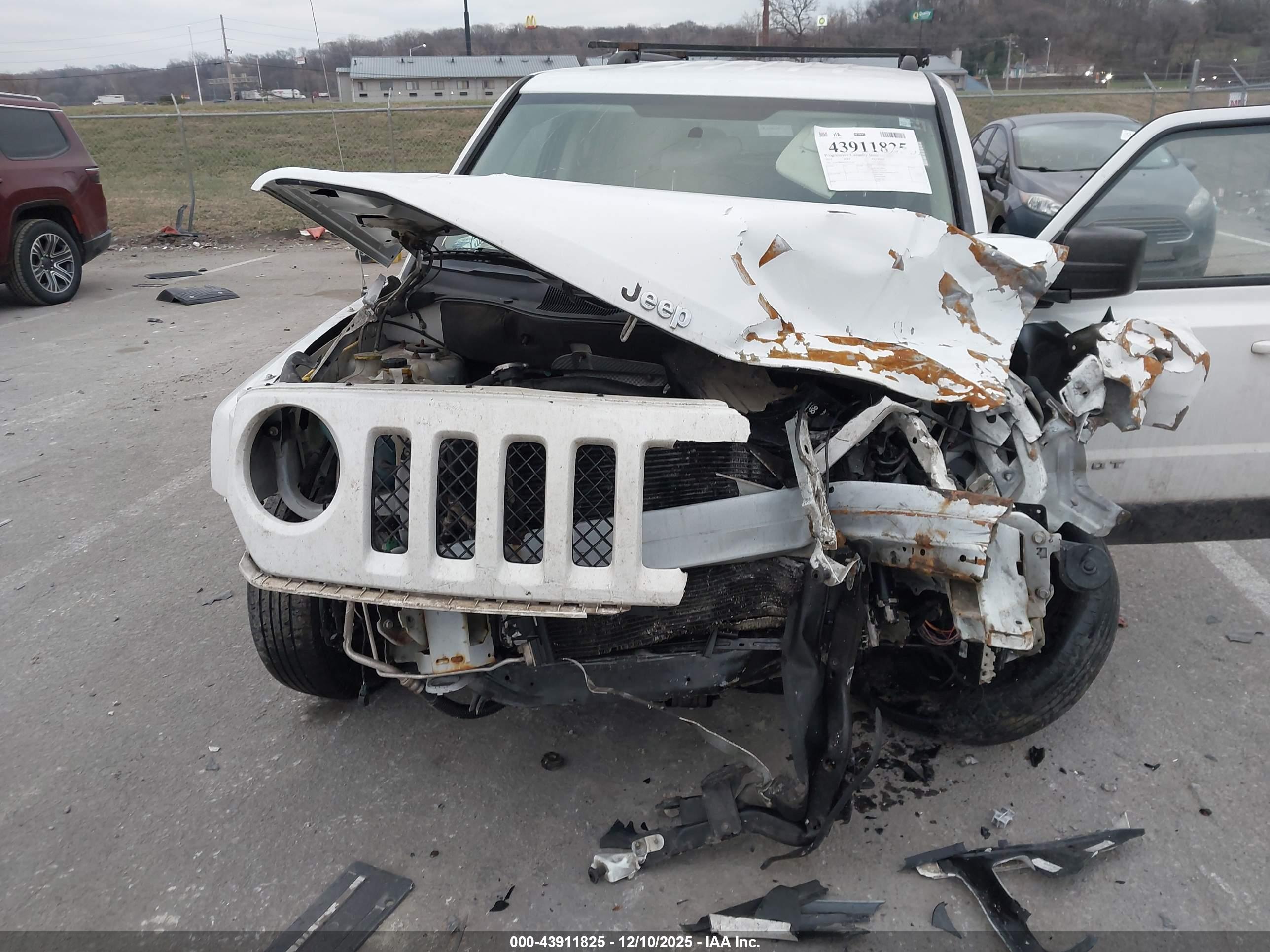 JEEP PATRIOT image 6