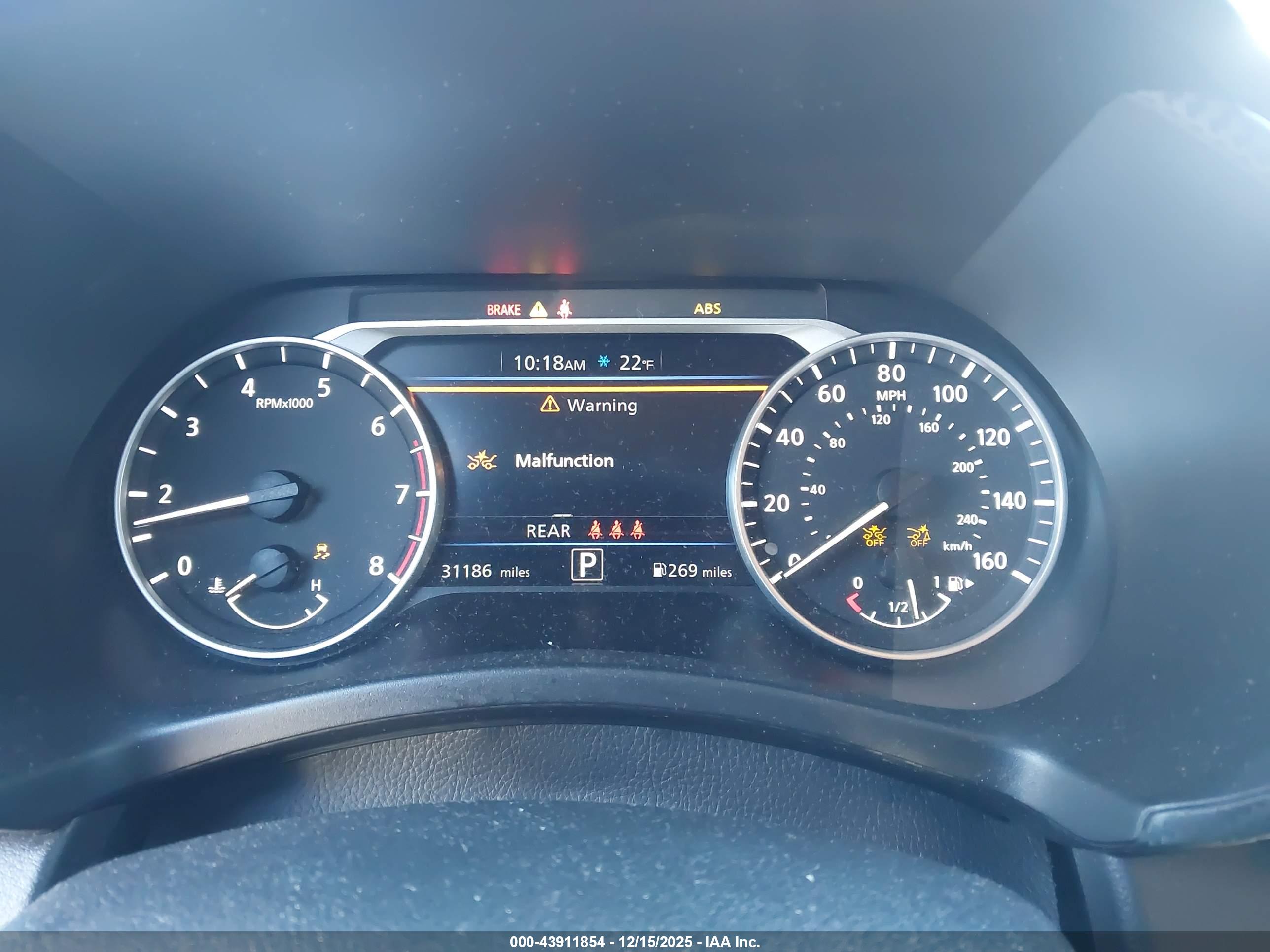NISSAN SENTRA image 7