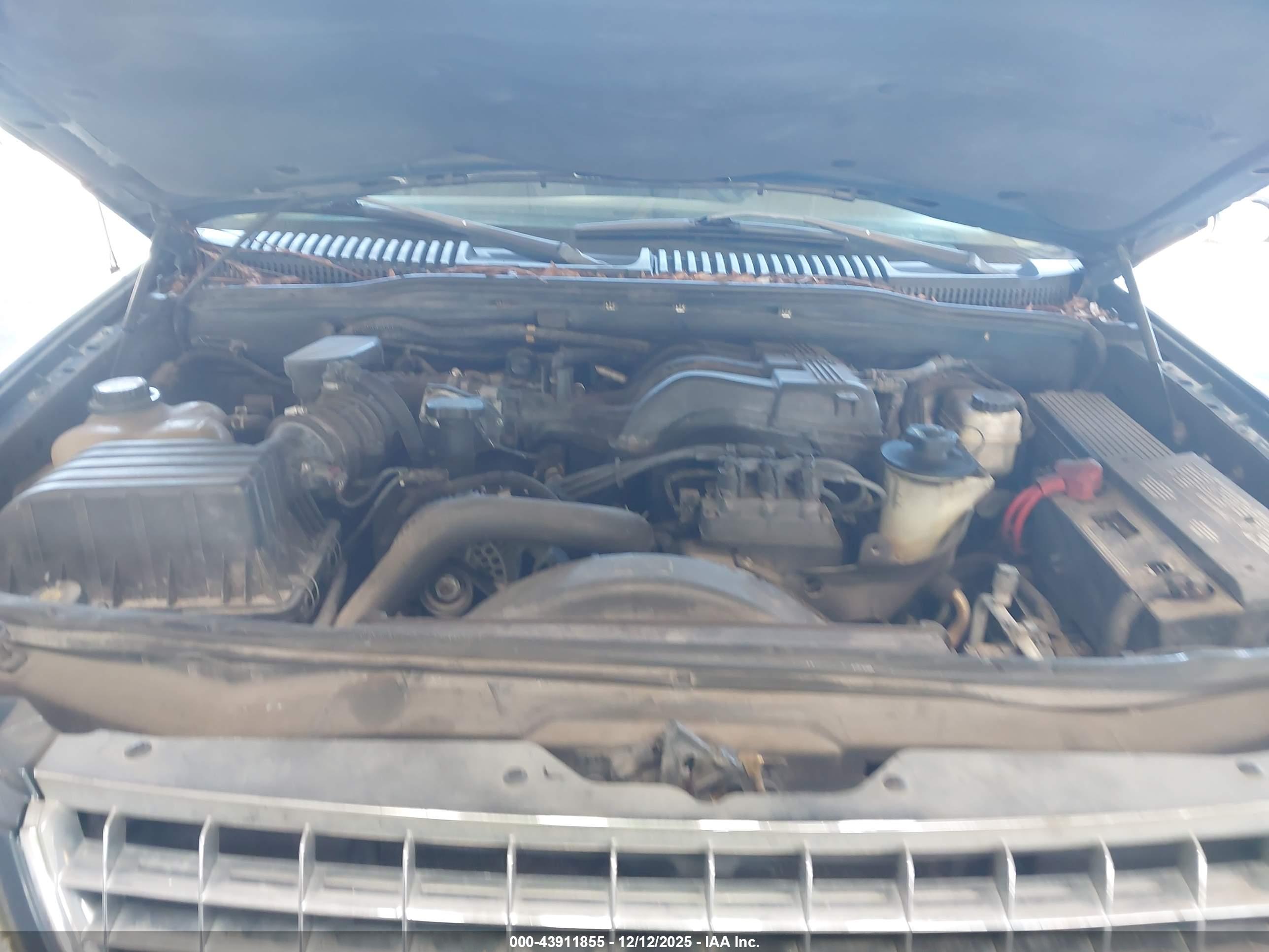 FORD EXPLORER image 10