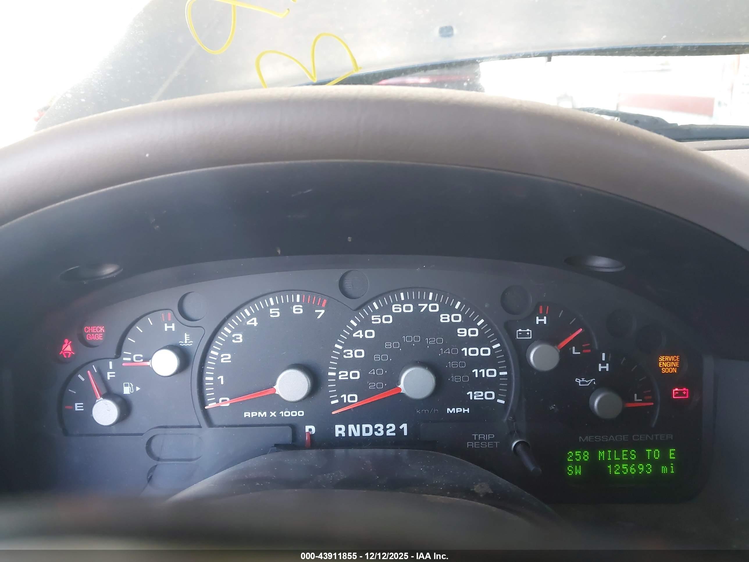 FORD EXPLORER image 7