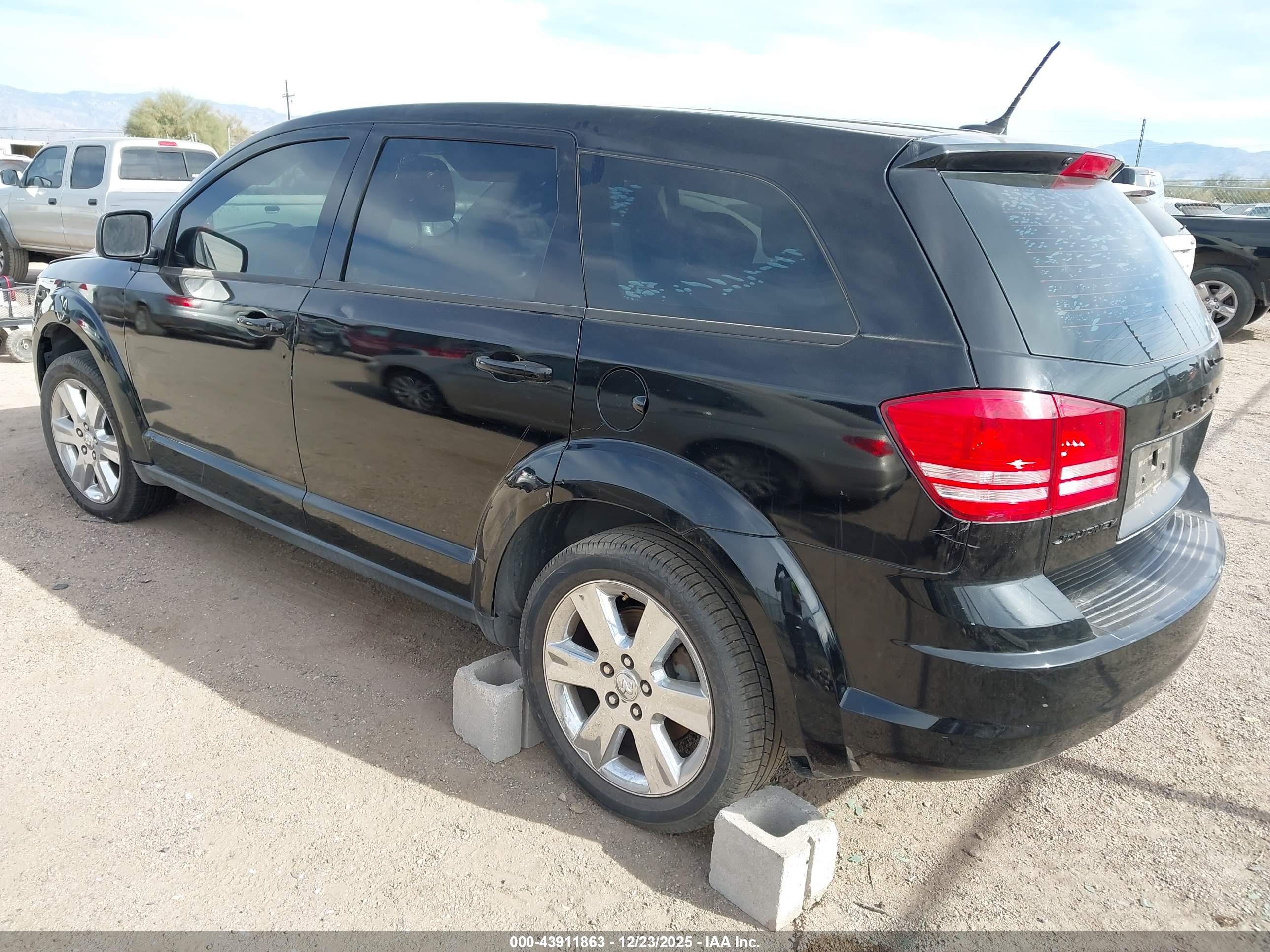 DODGE JOURNEY image 3