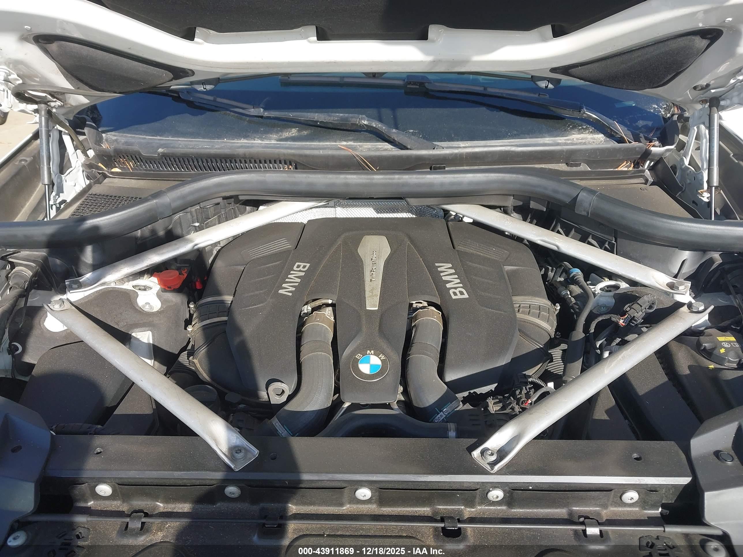 BMW X7 image 10