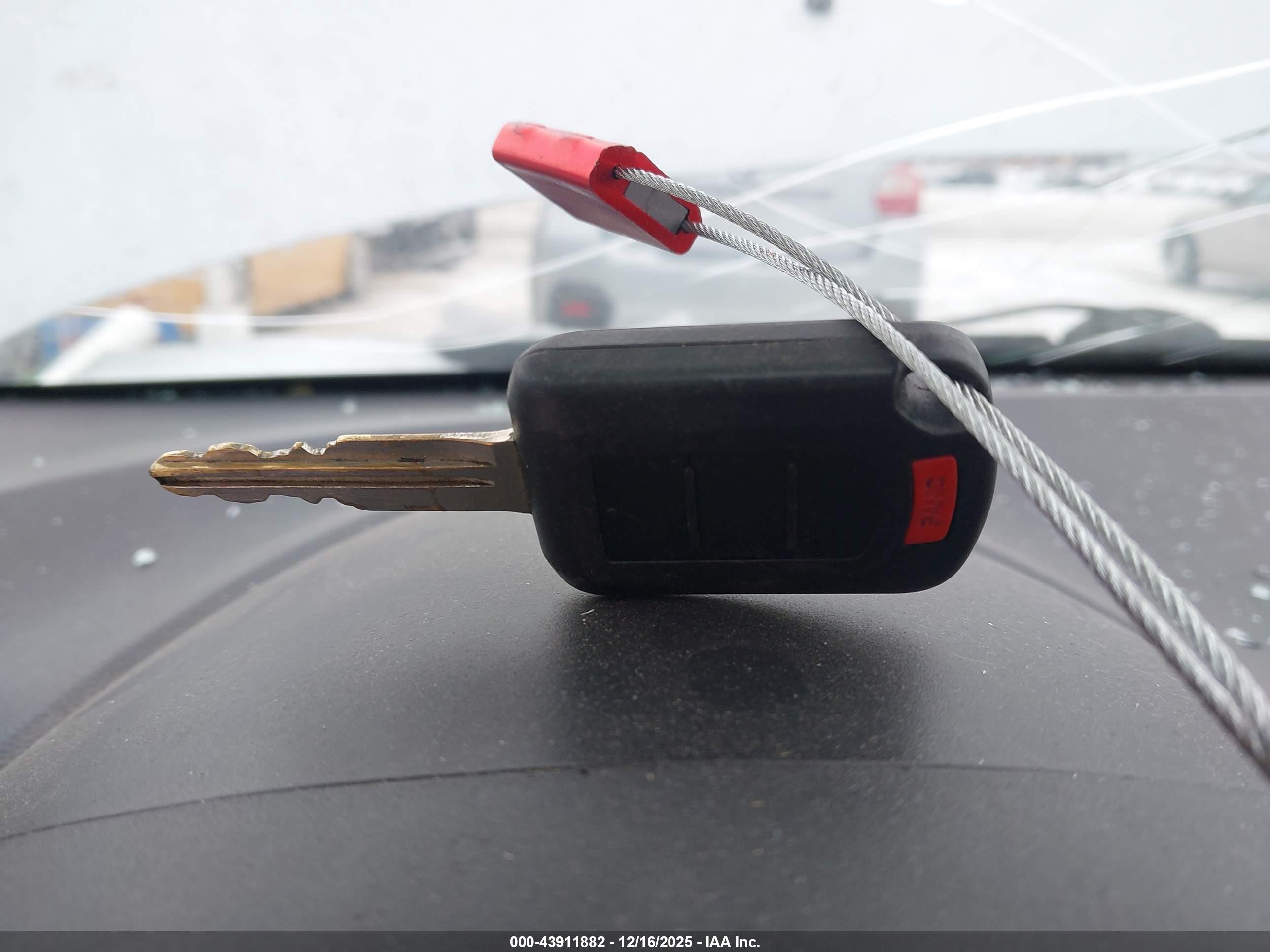 MITSUBISHI MIRAGE image 11