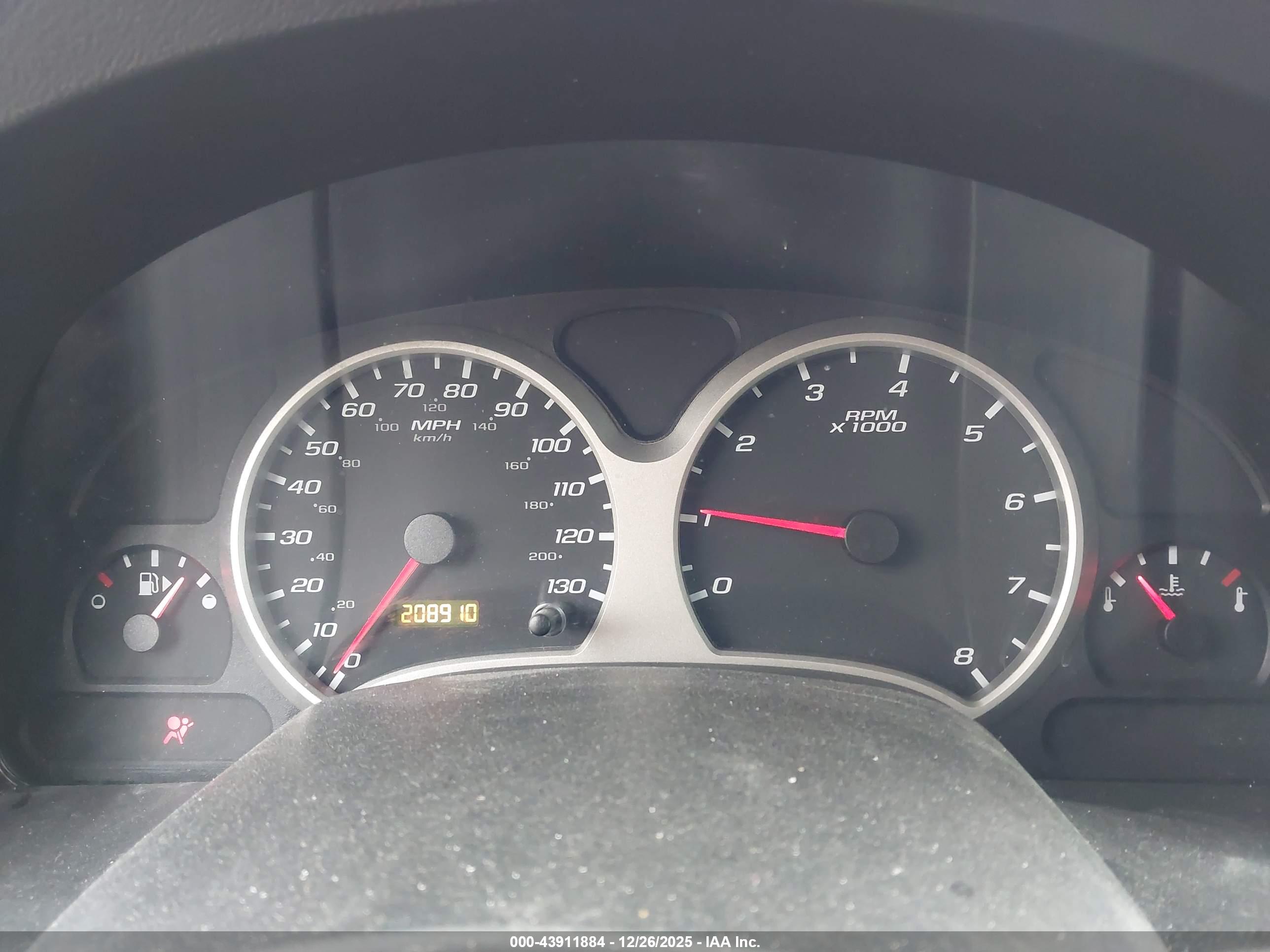 CHEVROLET EQUINOX image 7