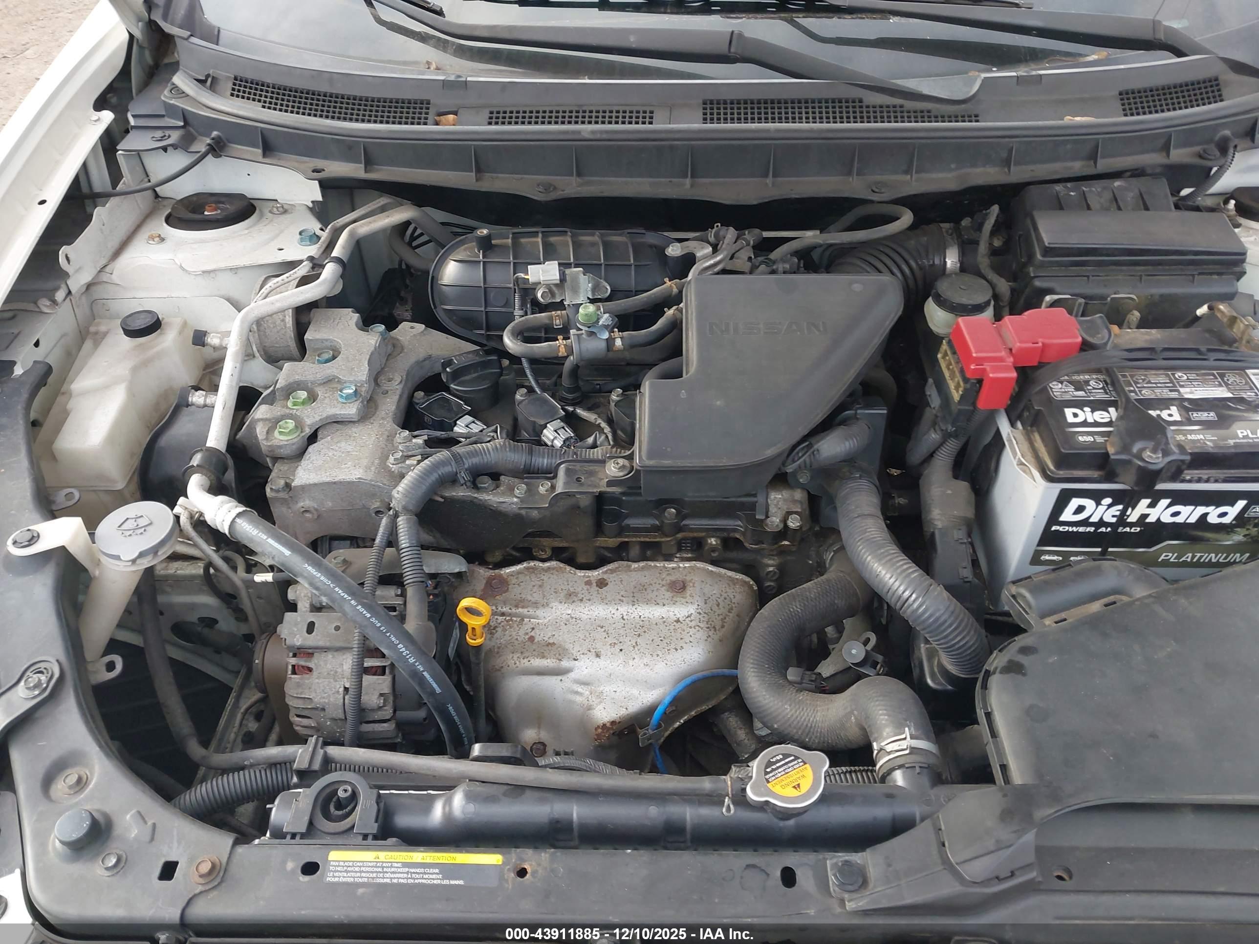 NISSAN ROGUE image 10