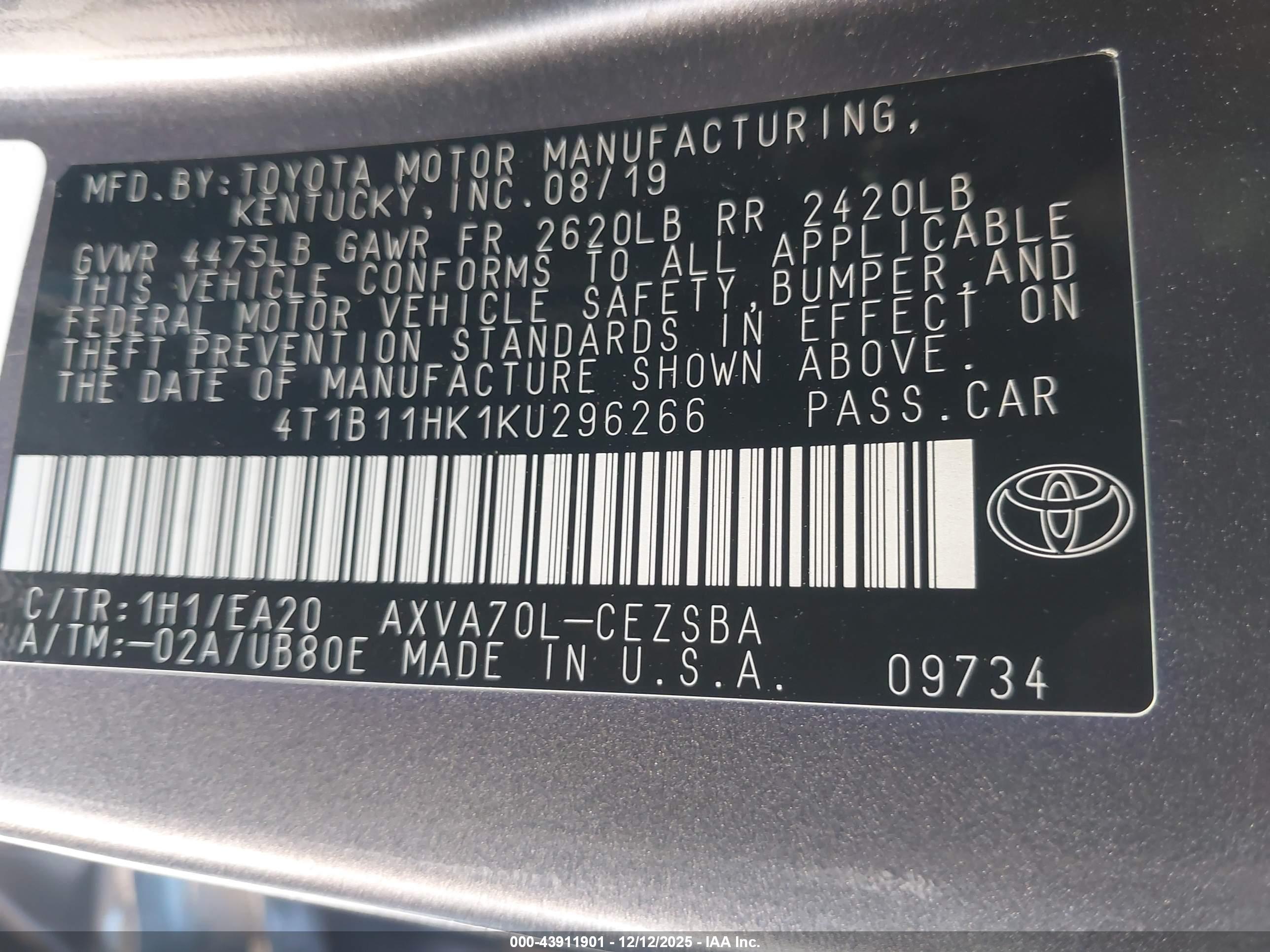 TOYOTA CAMRY image 9
