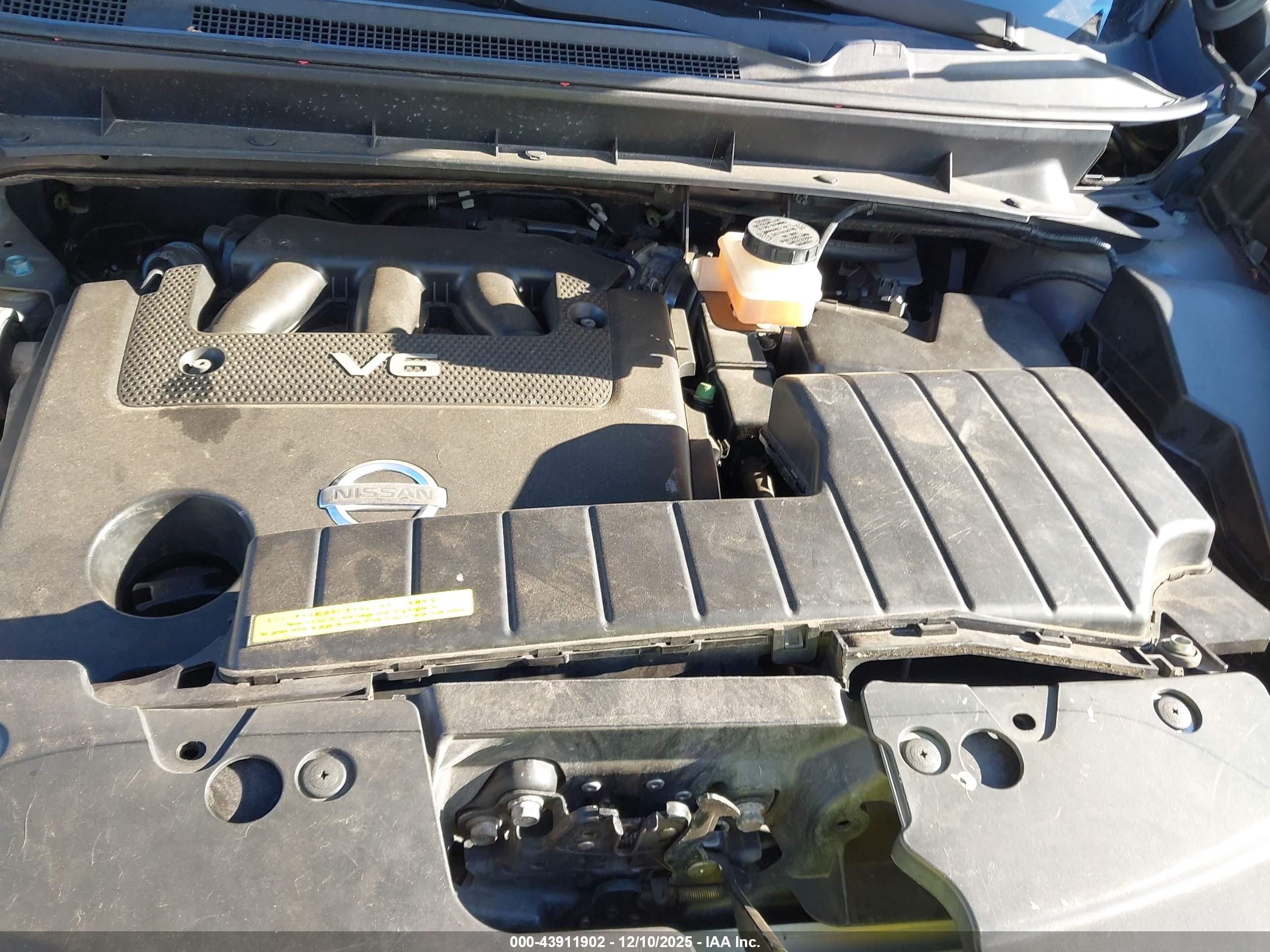 NISSAN MURANO image 10