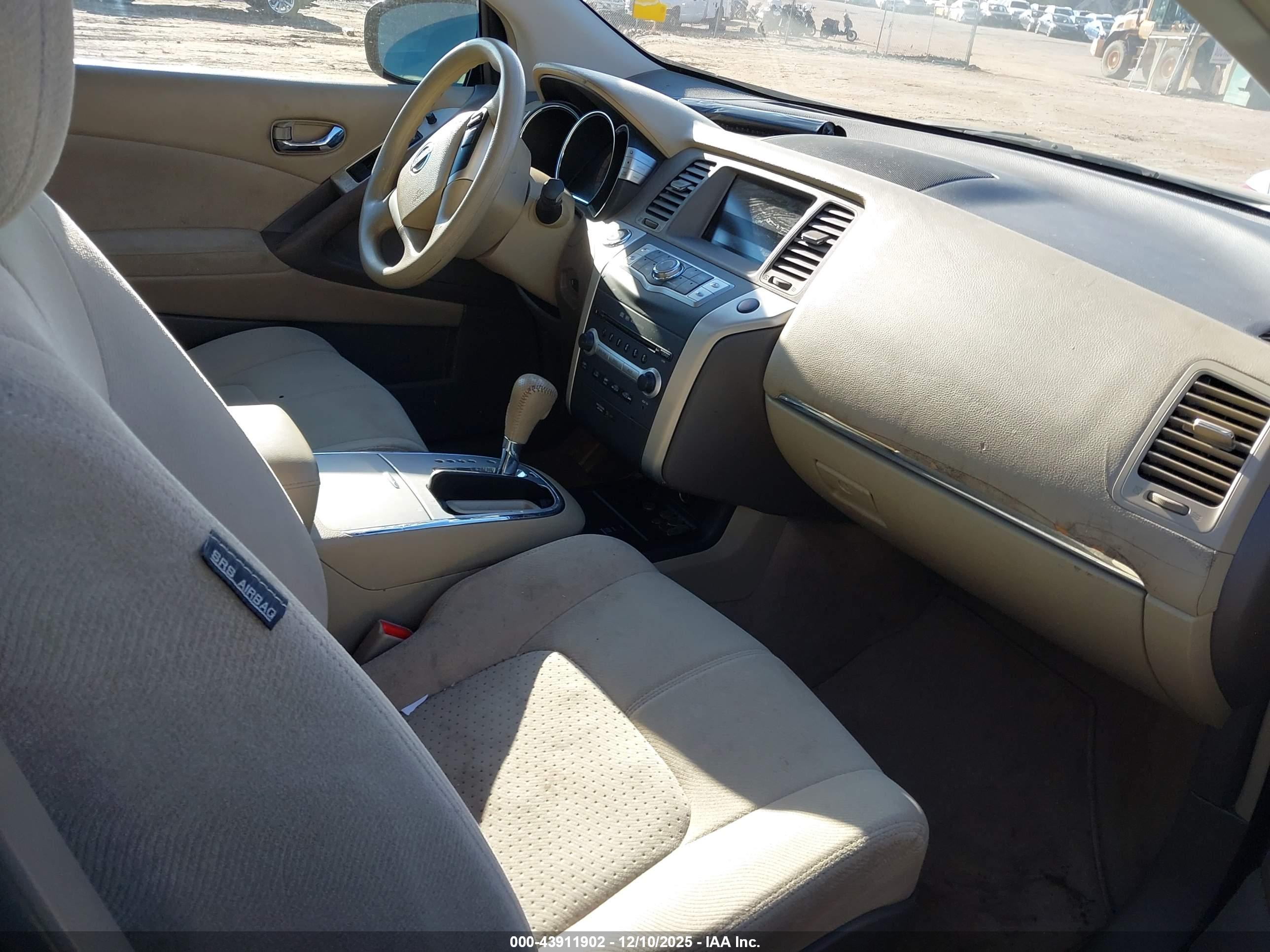 NISSAN MURANO image 5