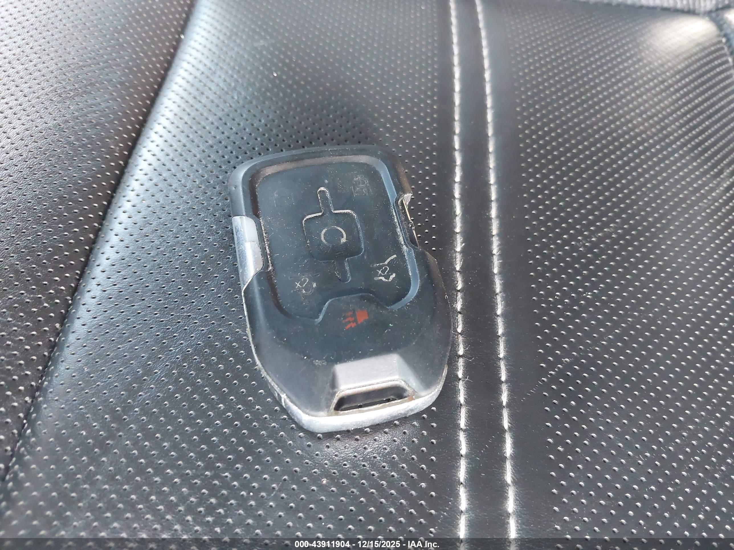 GMC YUKON image 11