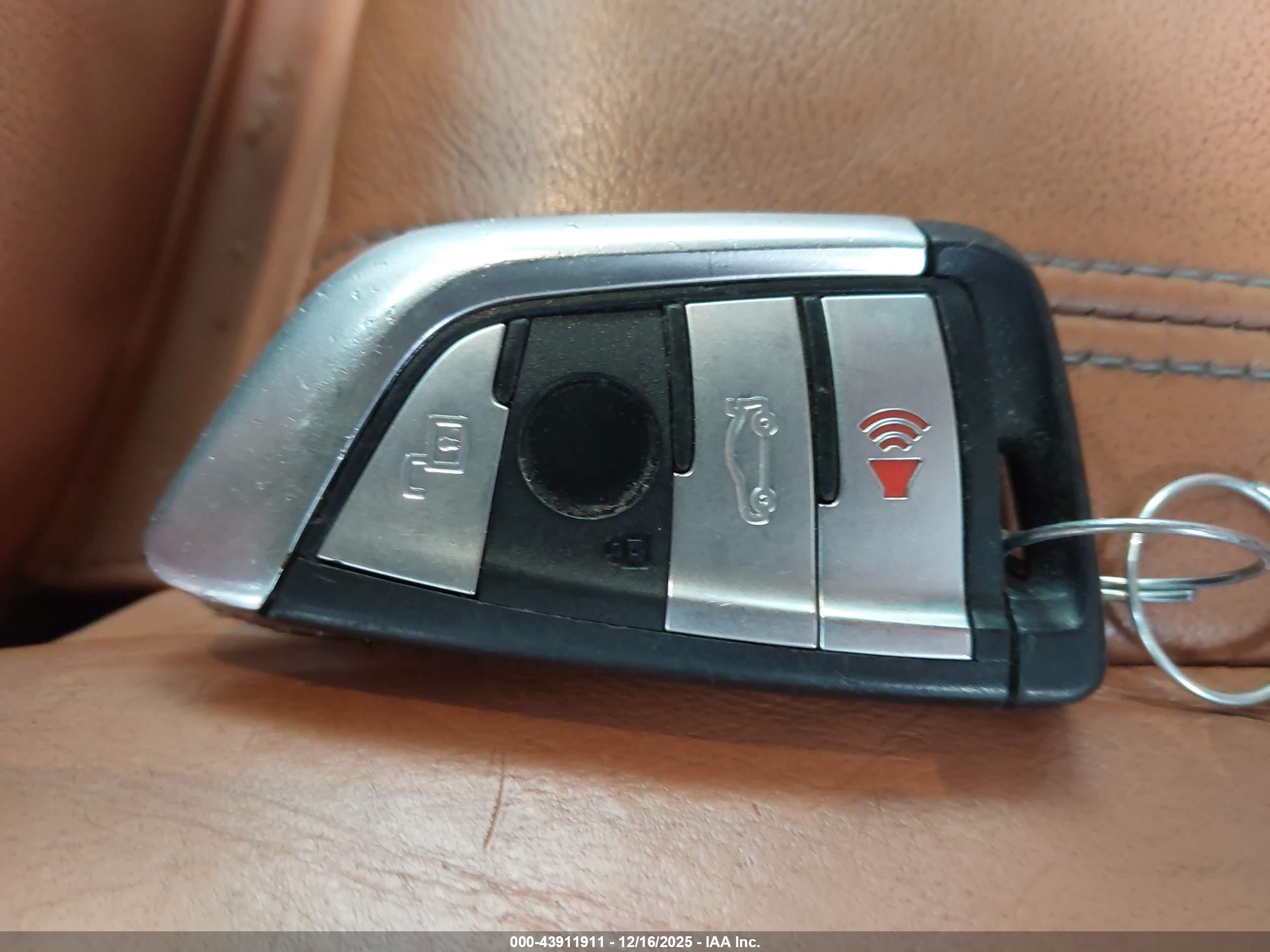BMW X5 image 11