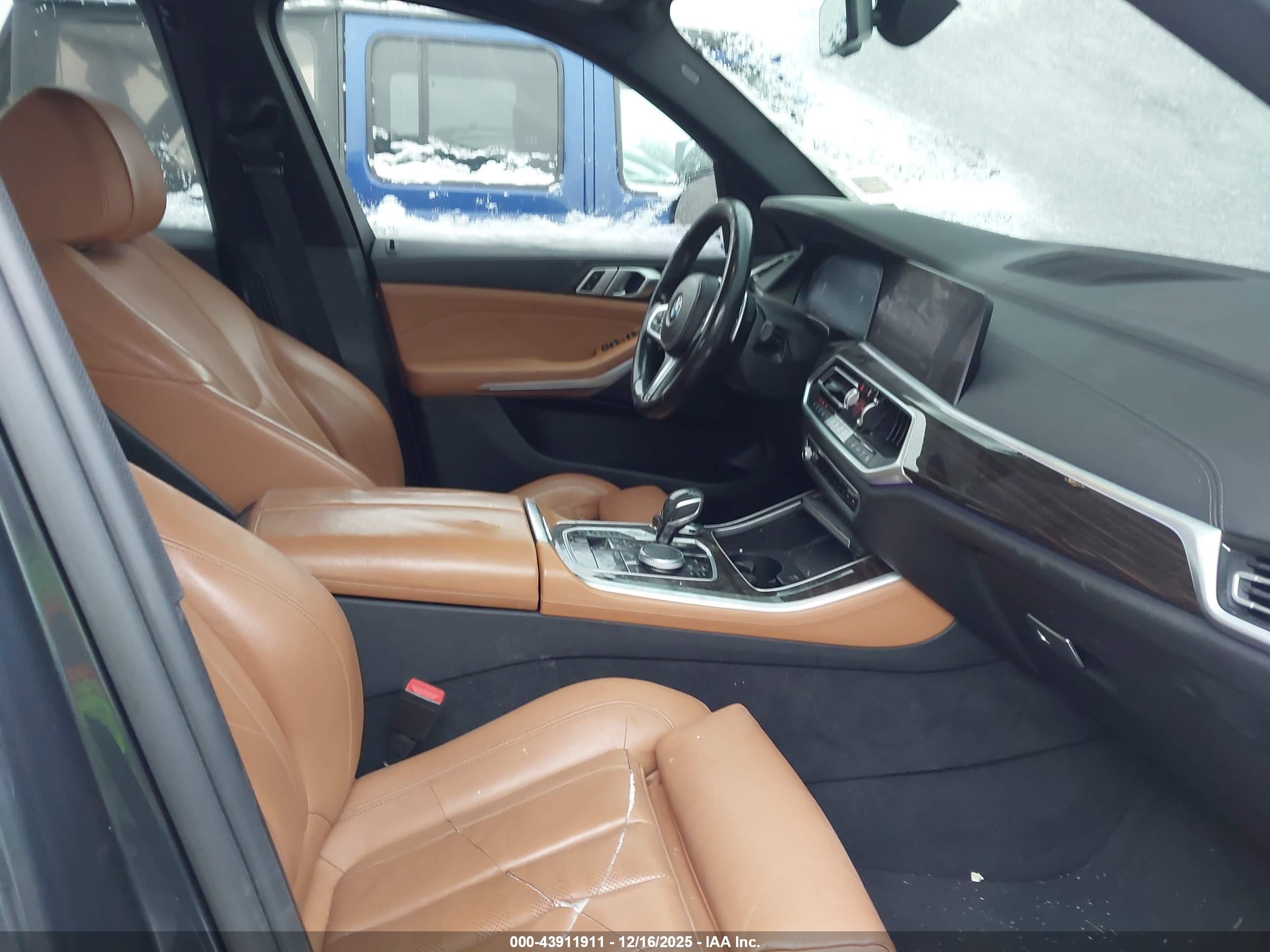 BMW X5 image 5
