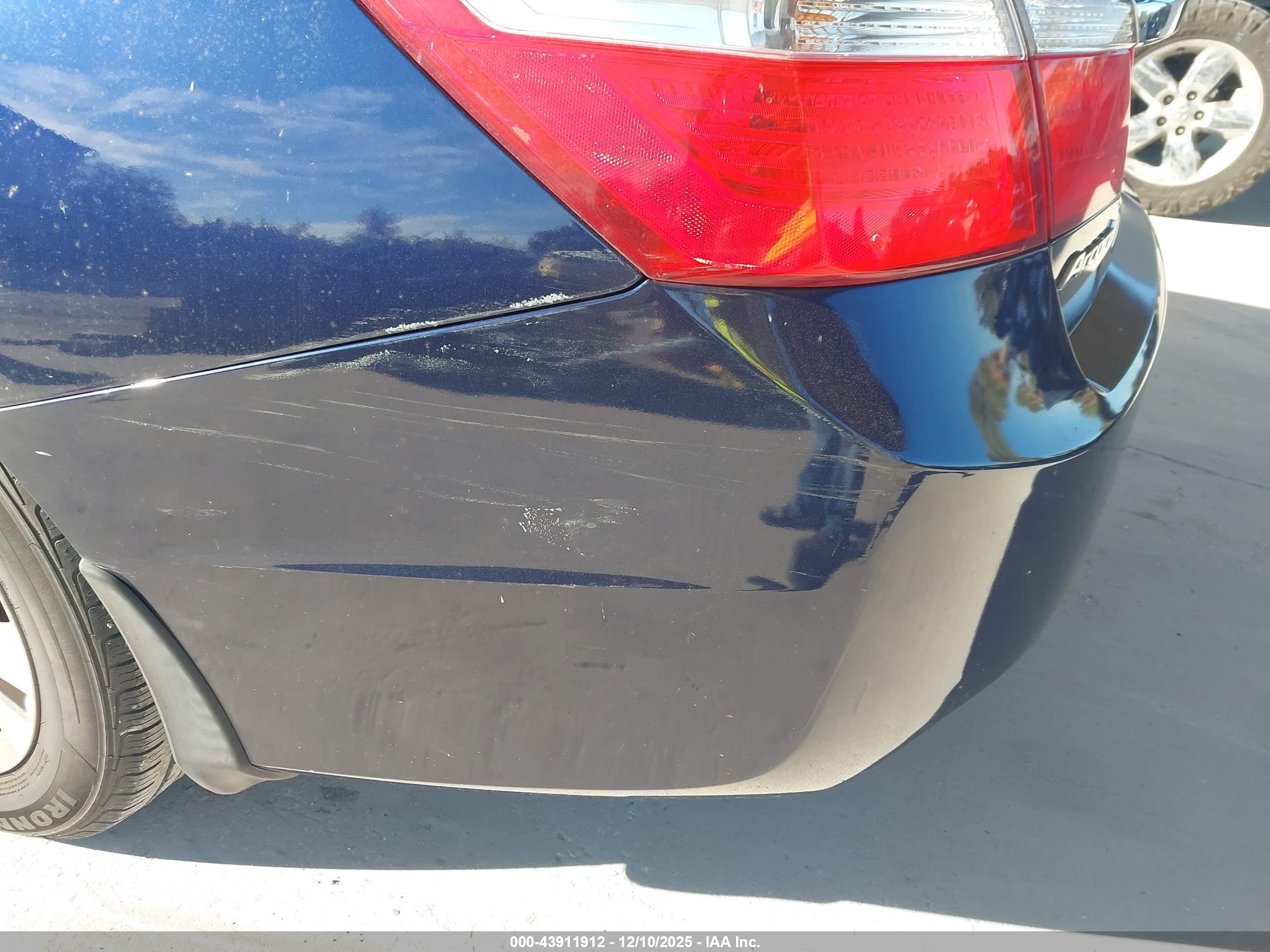 HONDA ACCORD image 6