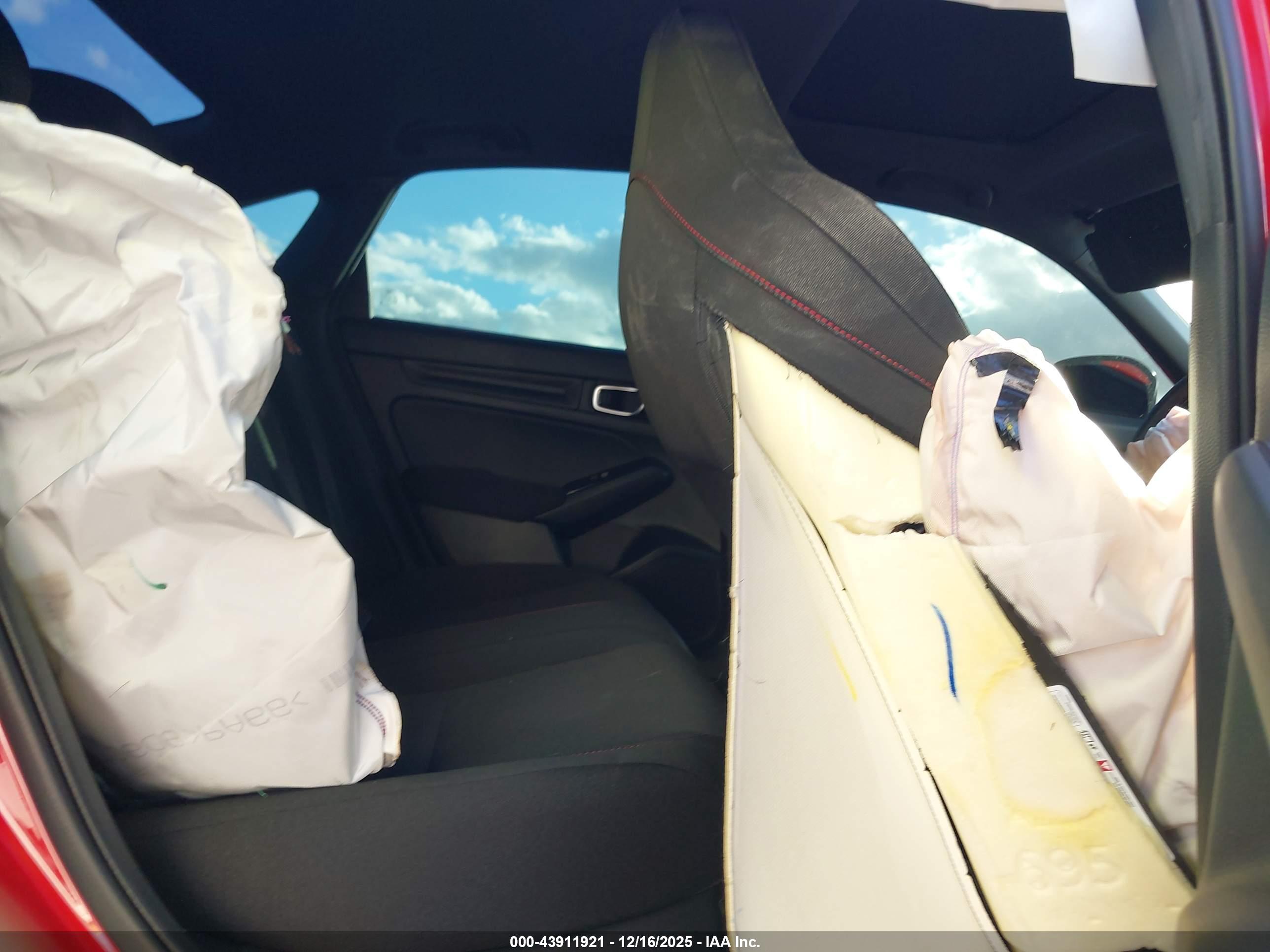 HONDA CIVIC image 8