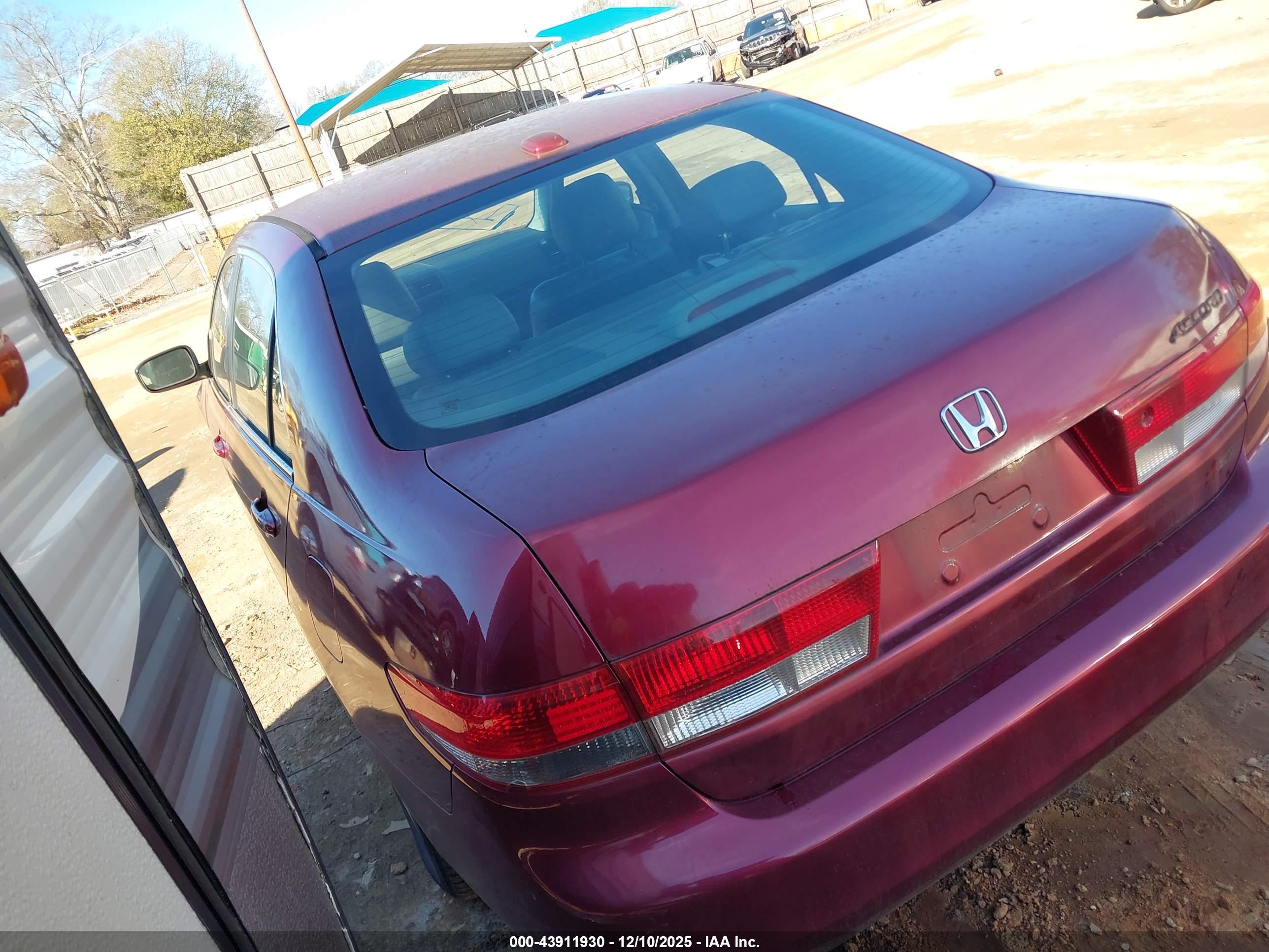 HONDA ACCORD image 3