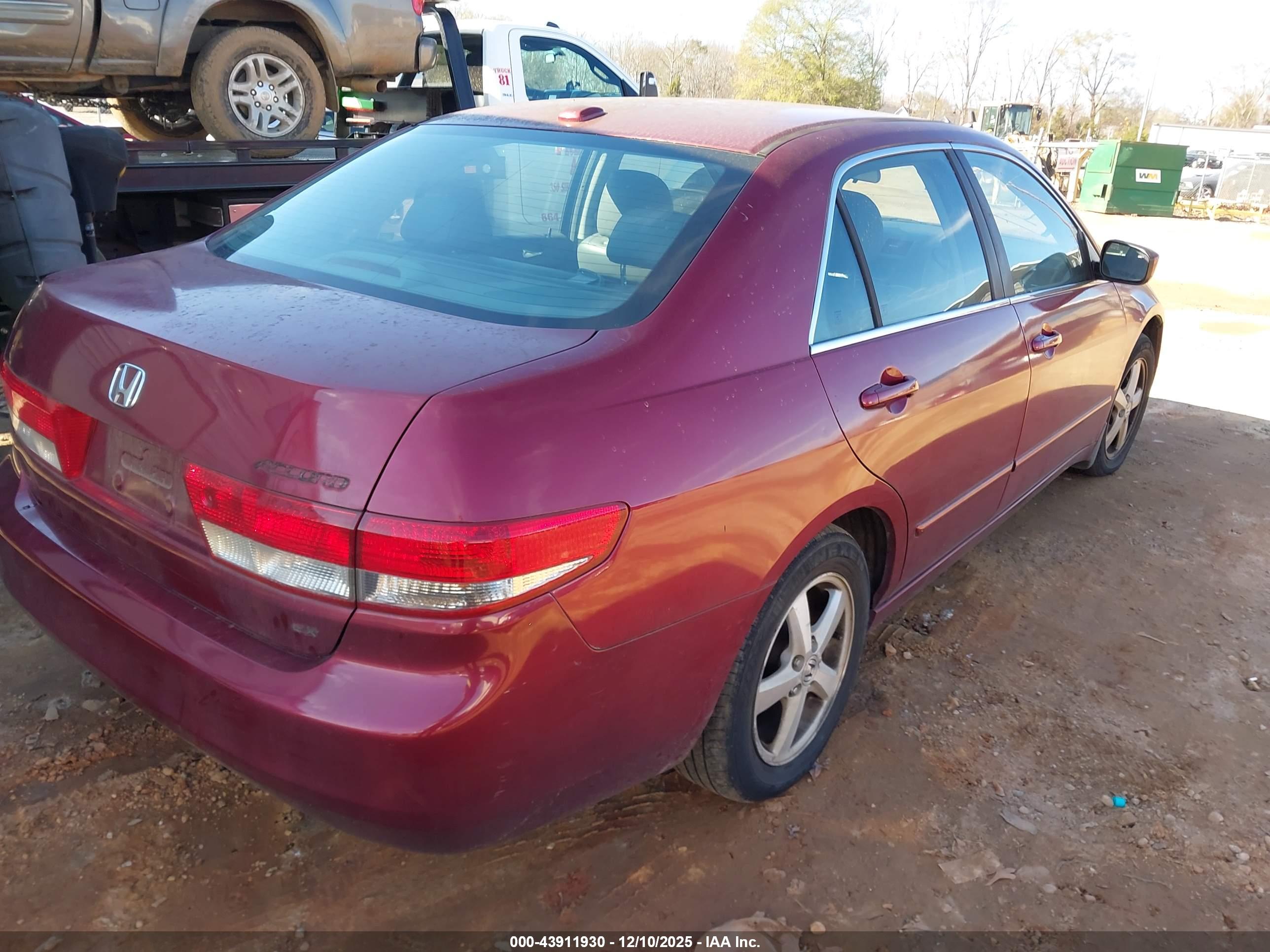 HONDA ACCORD image 4