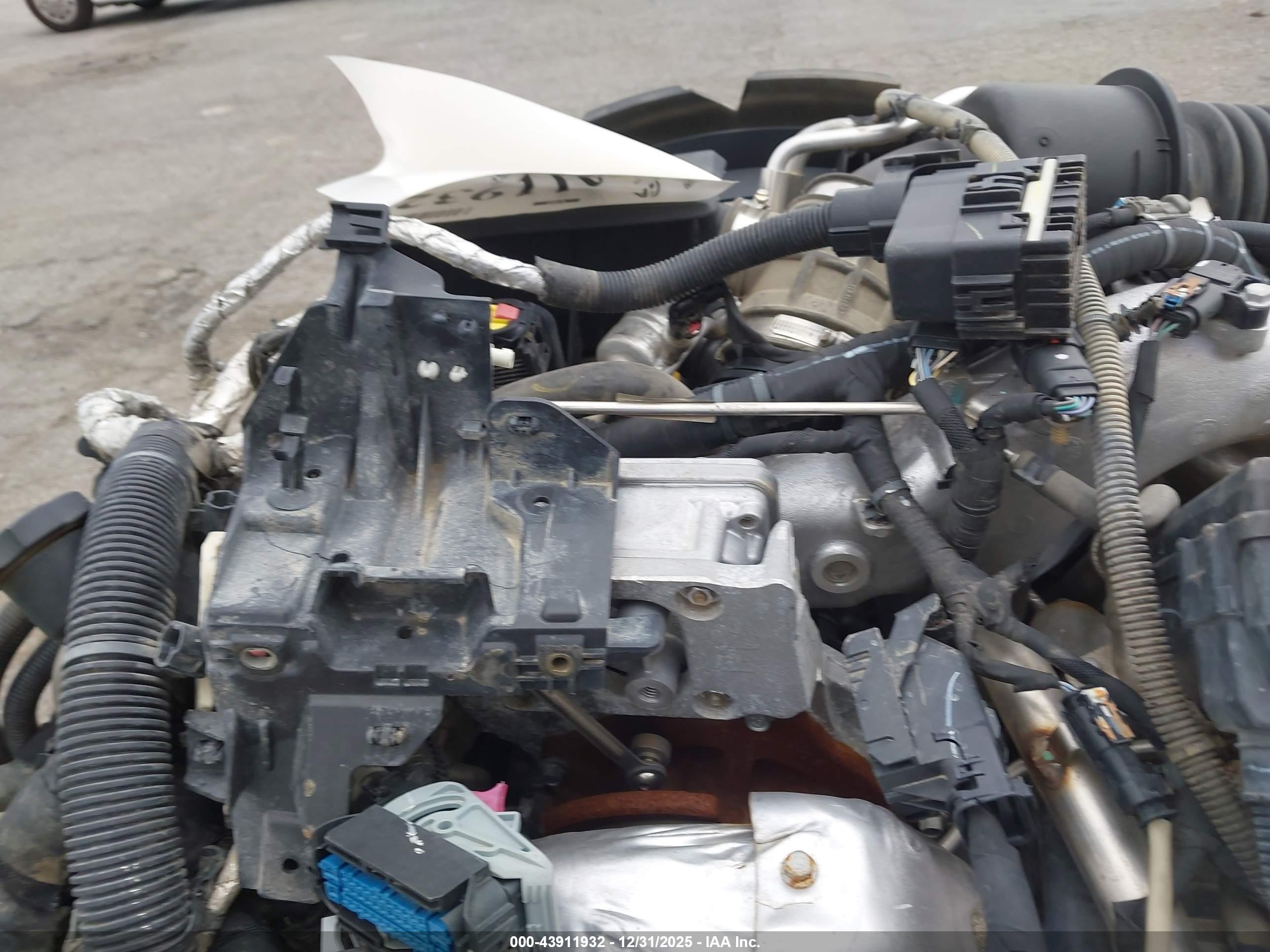 GMC SIERRA image 6