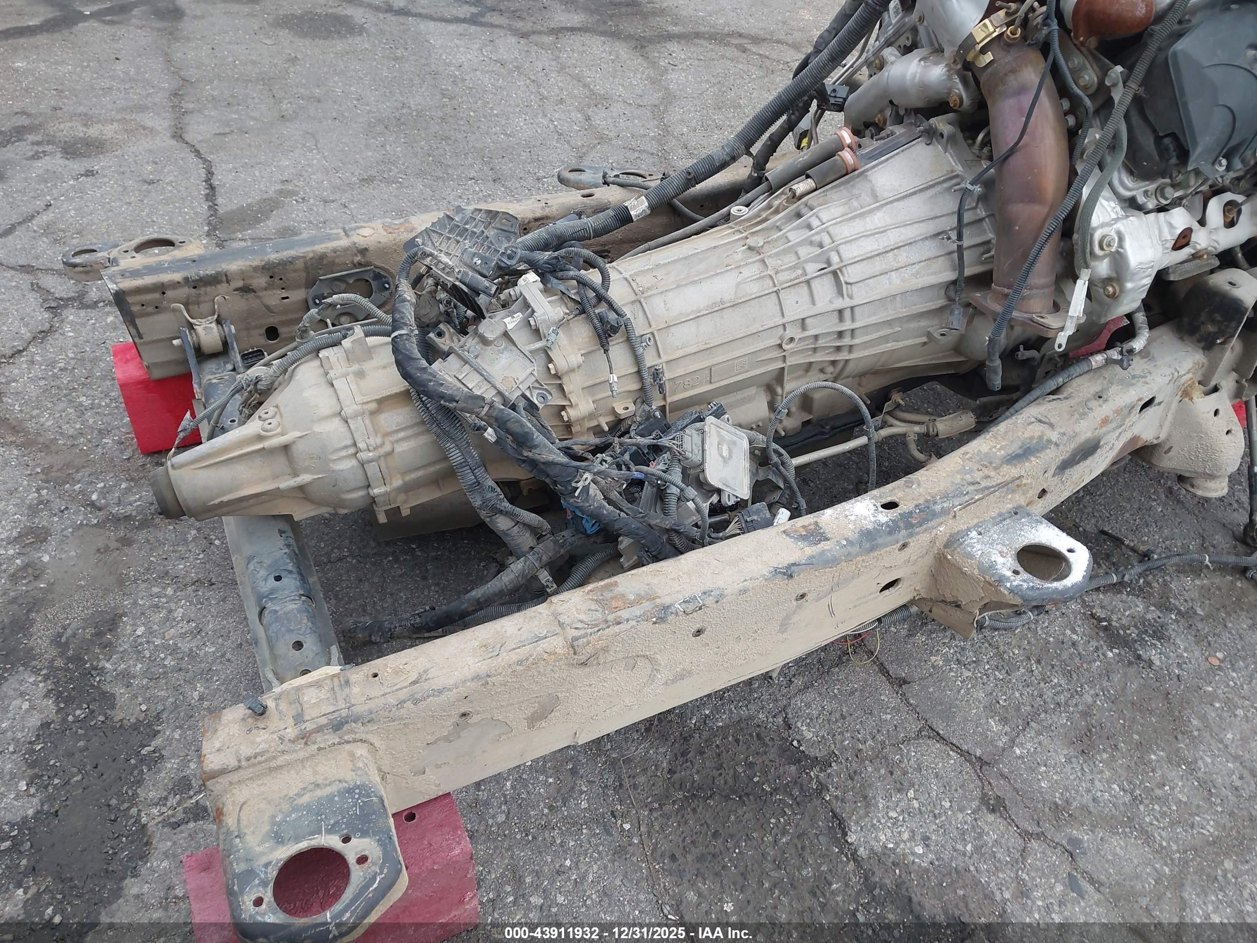GMC SIERRA image 8