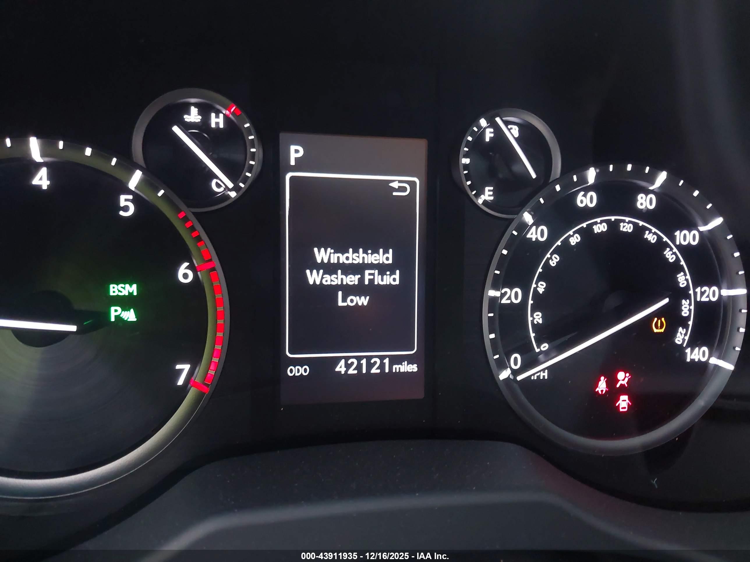 LEXUS GX image 7