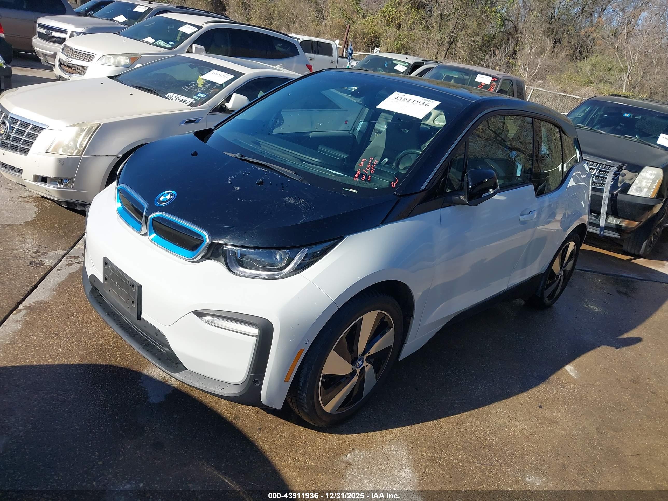 BMW I3 image 2