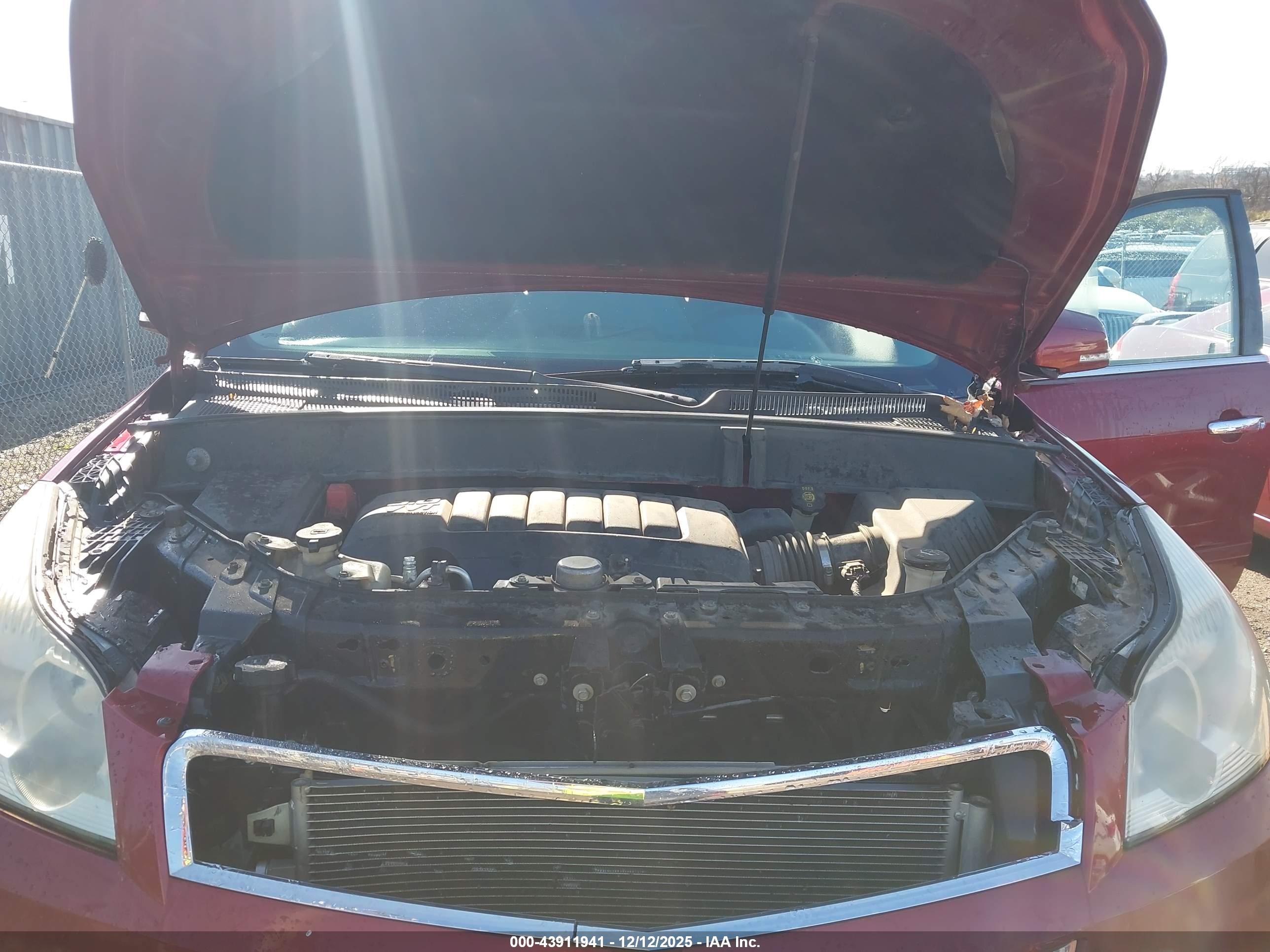 CHEVROLET TRAVERSE image 10