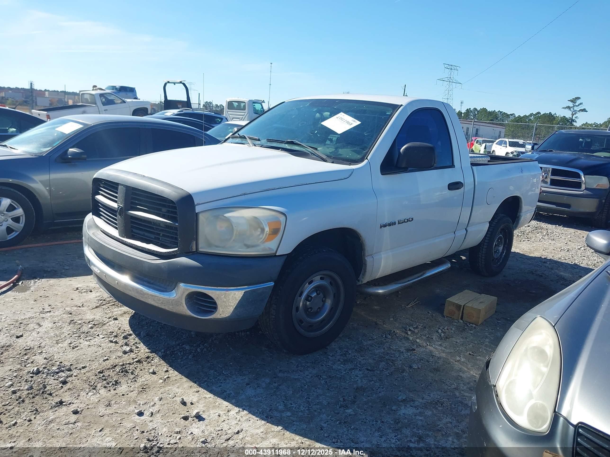 DODGE RAM image 2