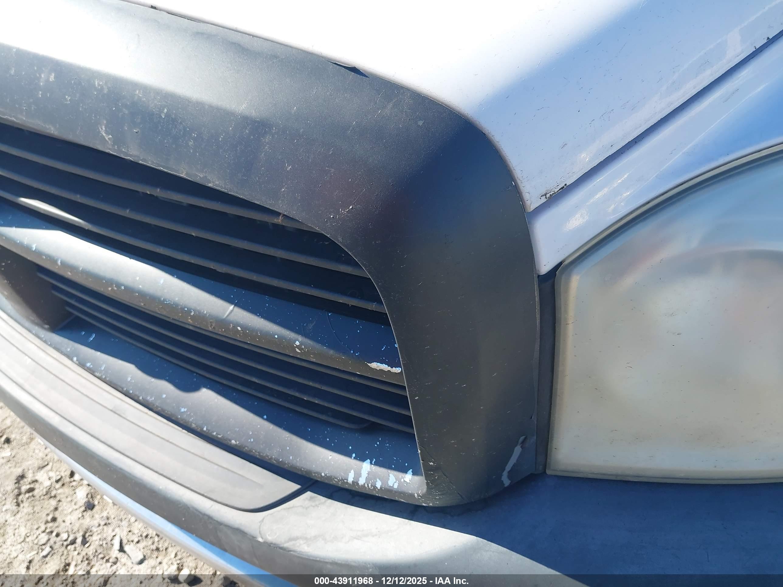 DODGE RAM image 6