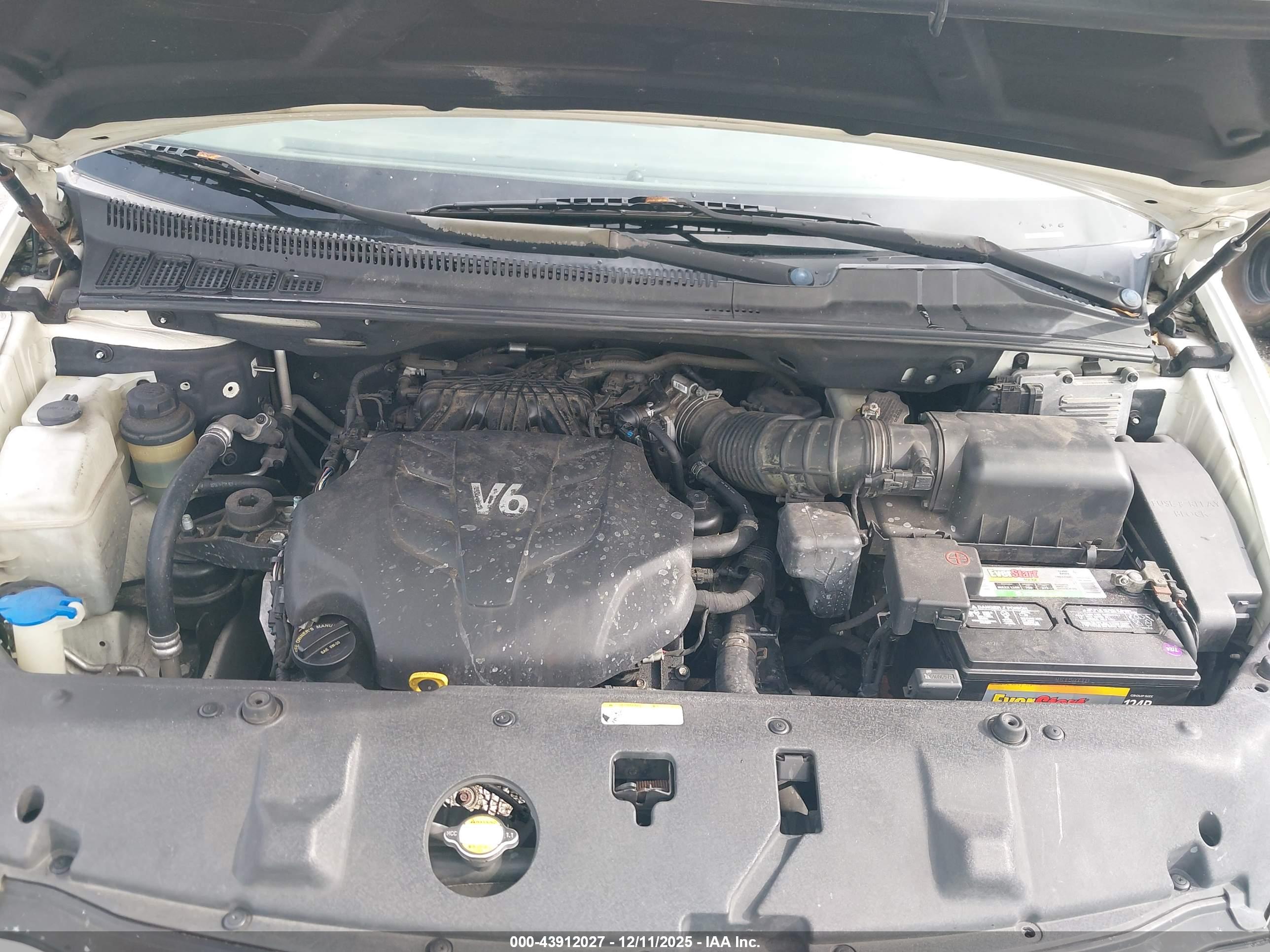 KIA SEDONA image 10