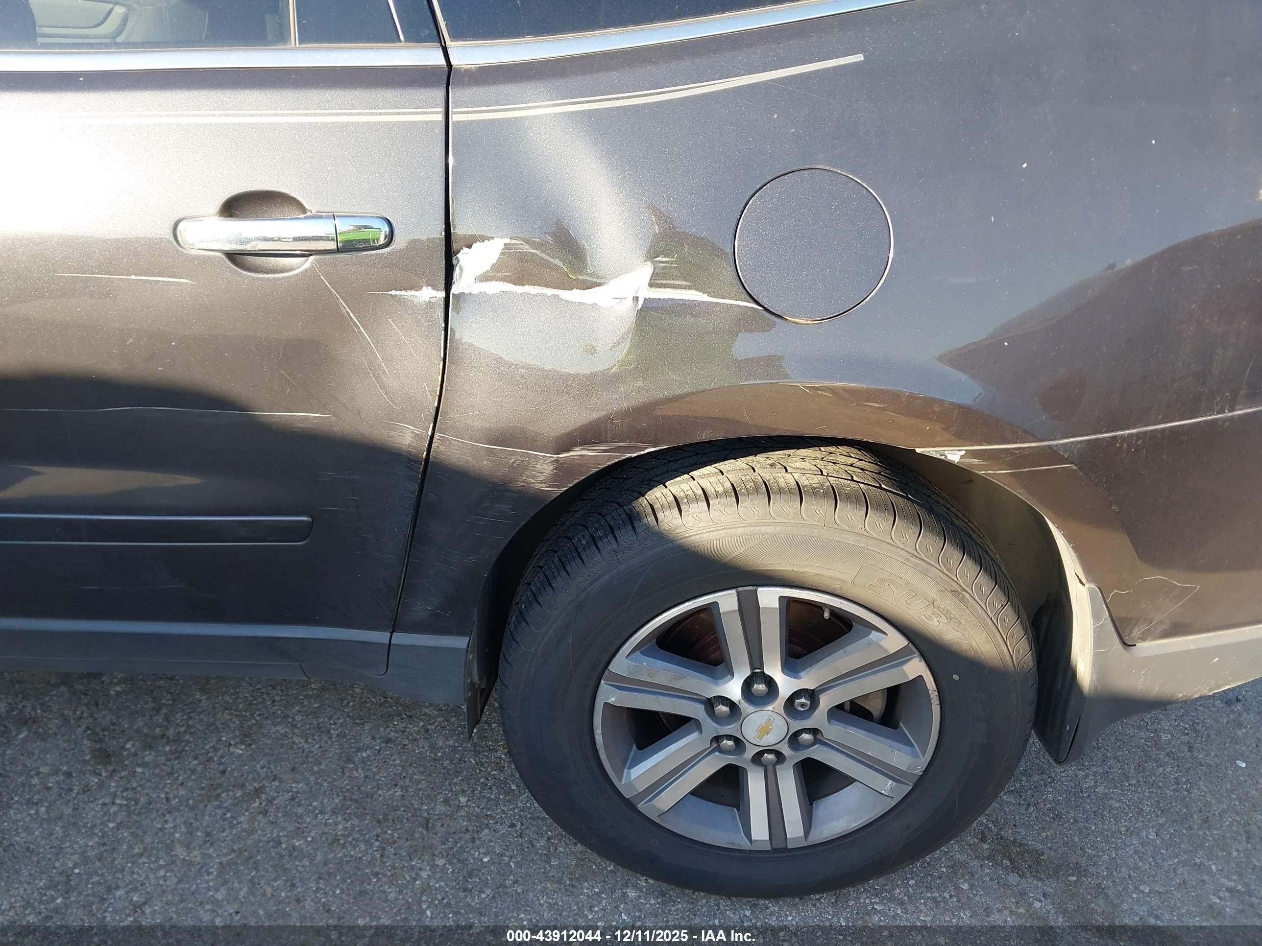 CHEVROLET TRAVERSE image 6